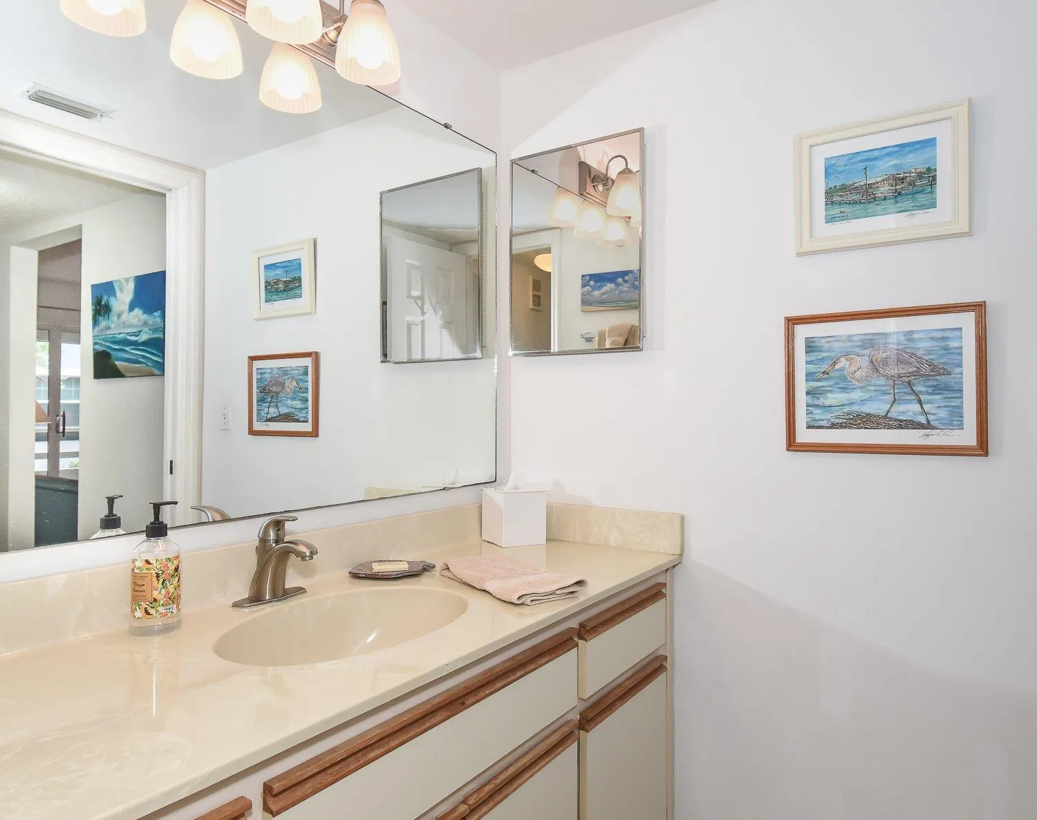 Other in Quiet Beachside Veranda within seconds to the beach pool ~ SV173