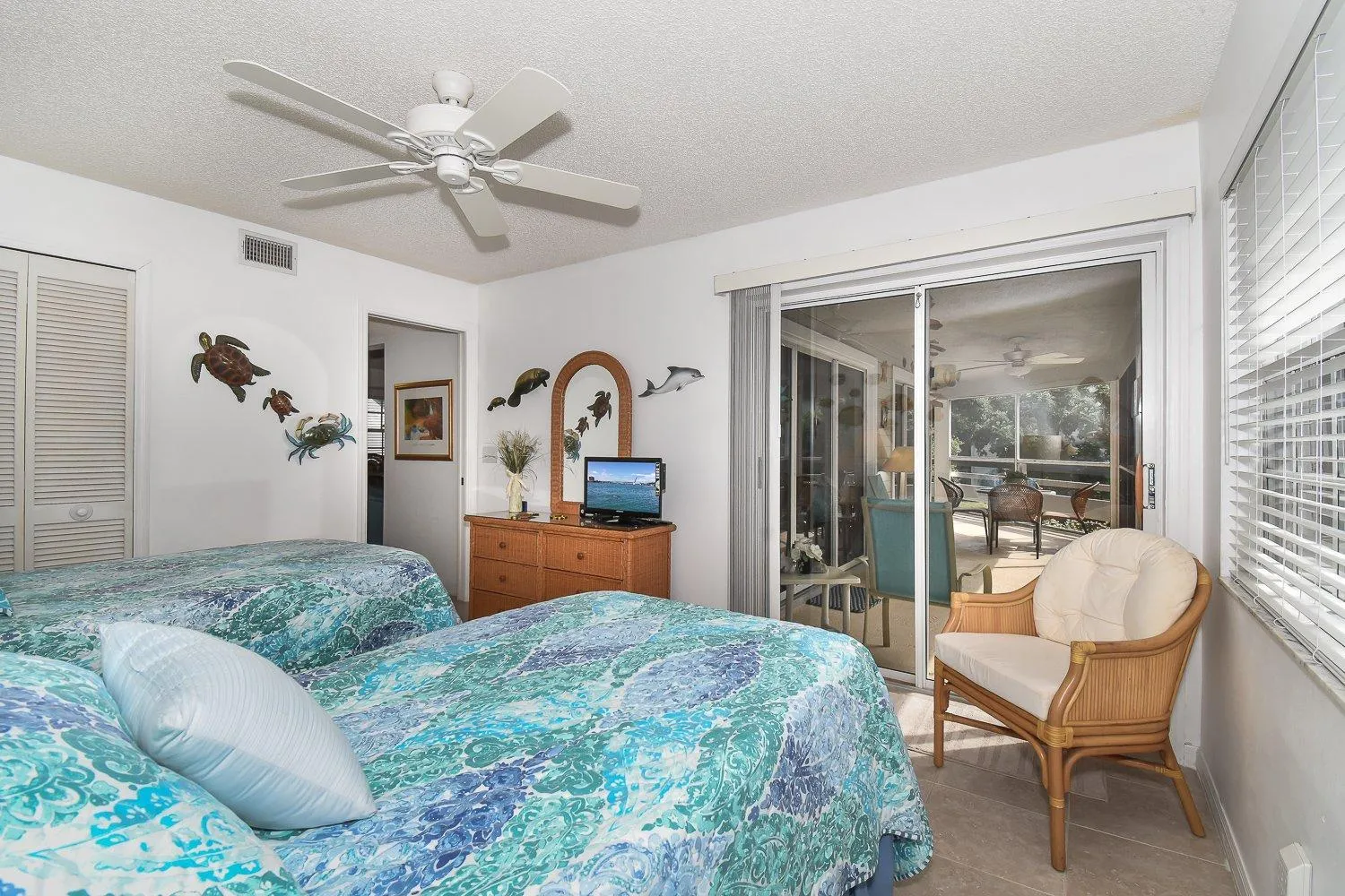 Other, Bed in Quiet Beachside Veranda within seconds to the beach pool ~ SV173