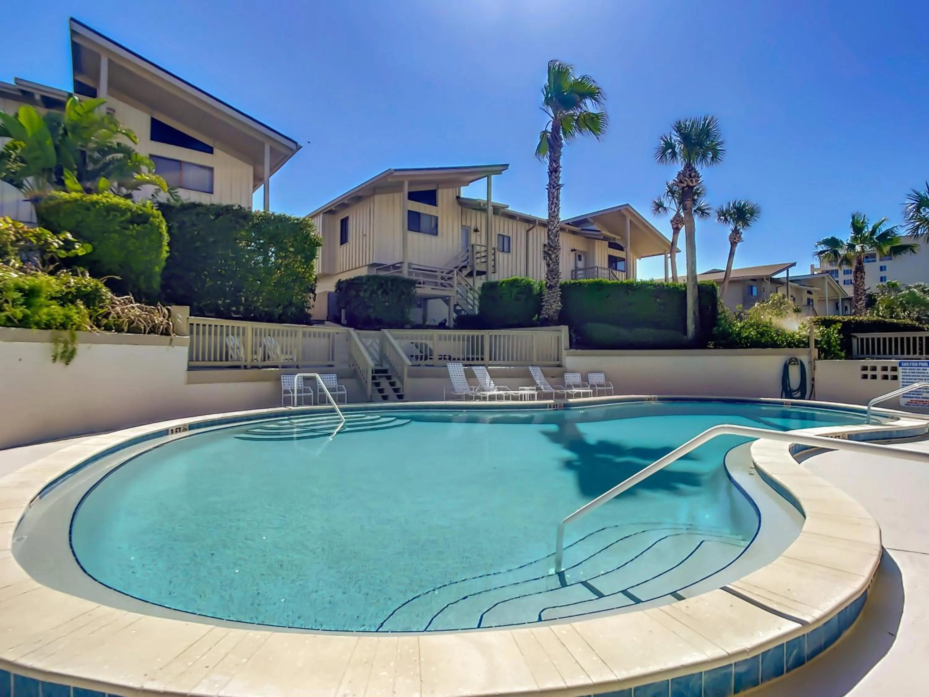 Other in Beachfront with large deck Pool Sea Dunes Sailfish A3