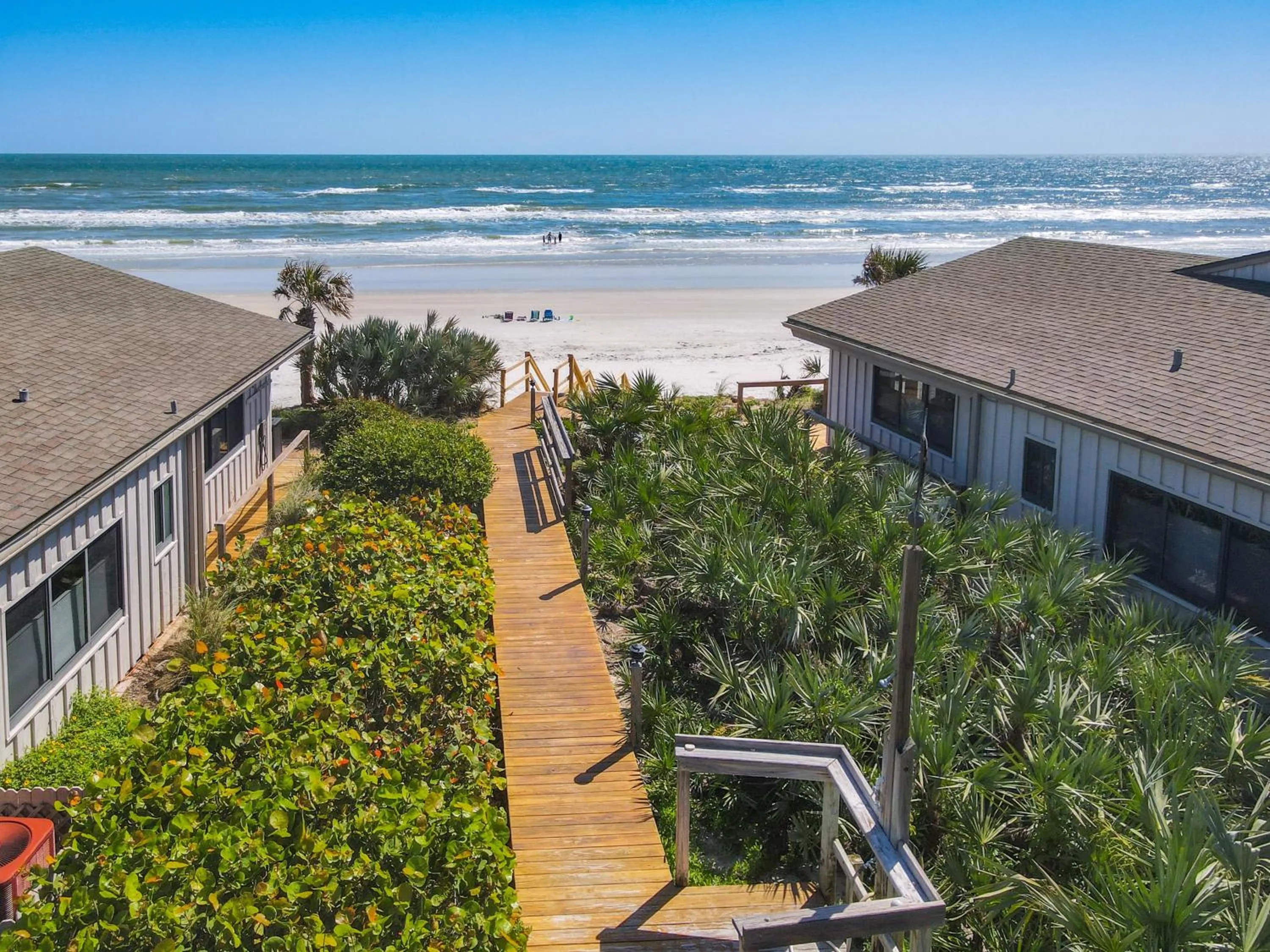 Other in Beachfront with large deck Pool Sea Dunes Sailfish A3