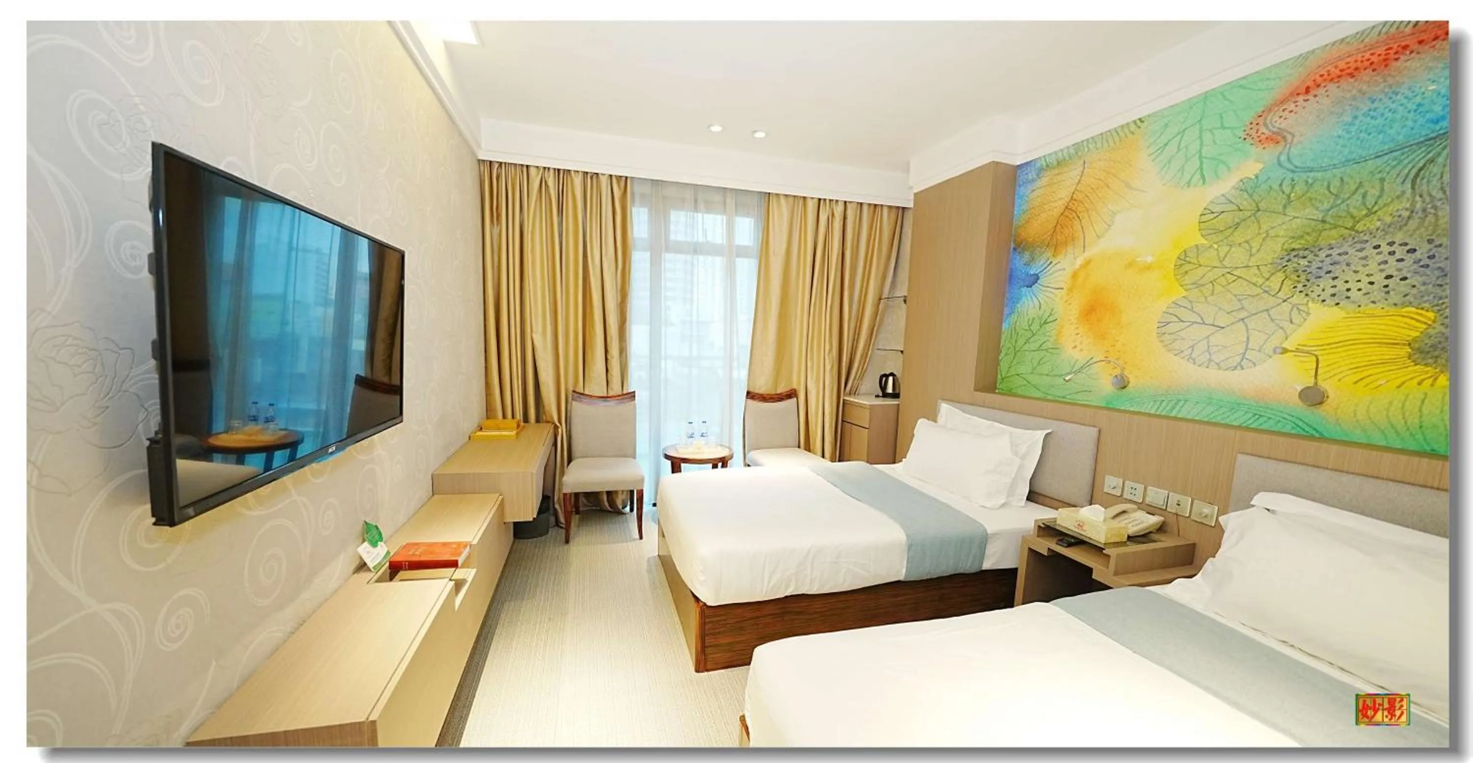 Bed in pristinehotel