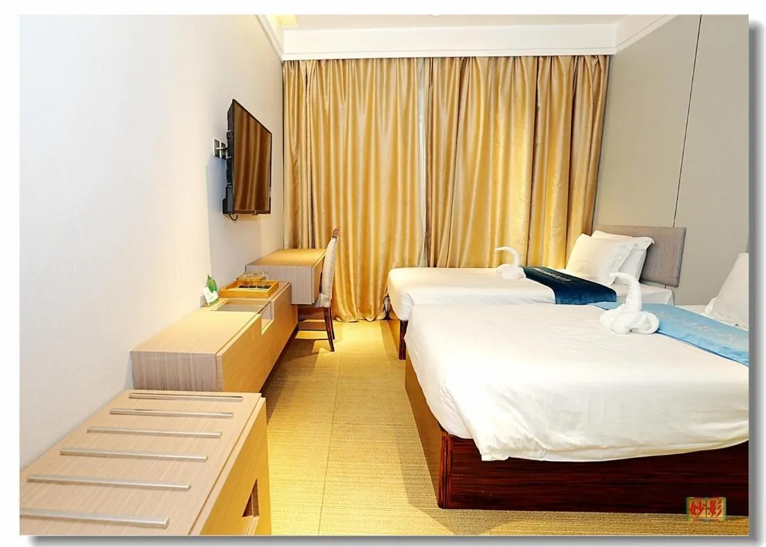 Bed in pristinehotel