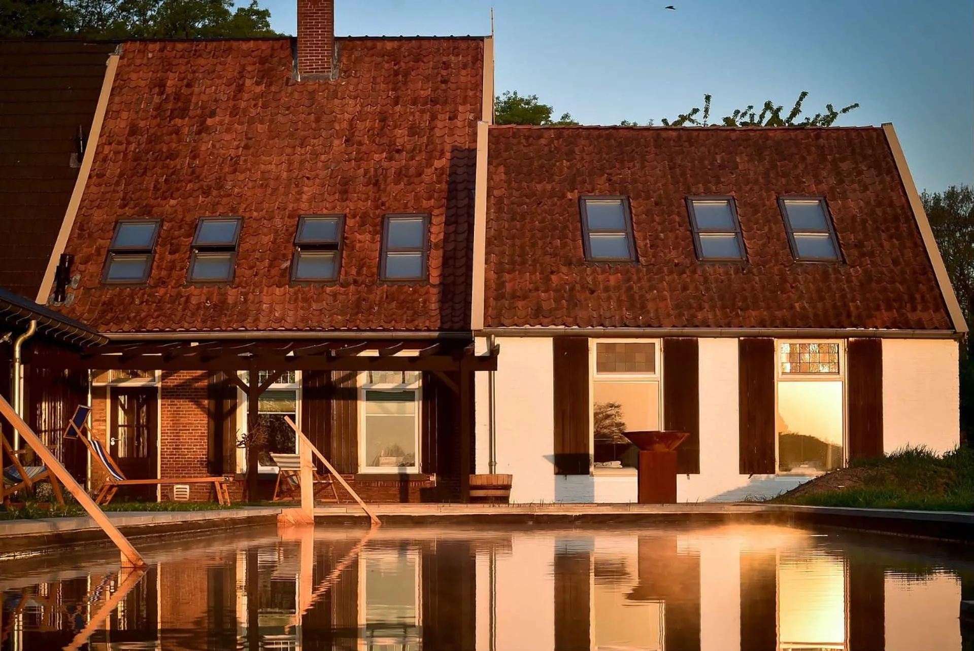 Property building in Bonkert Buiten