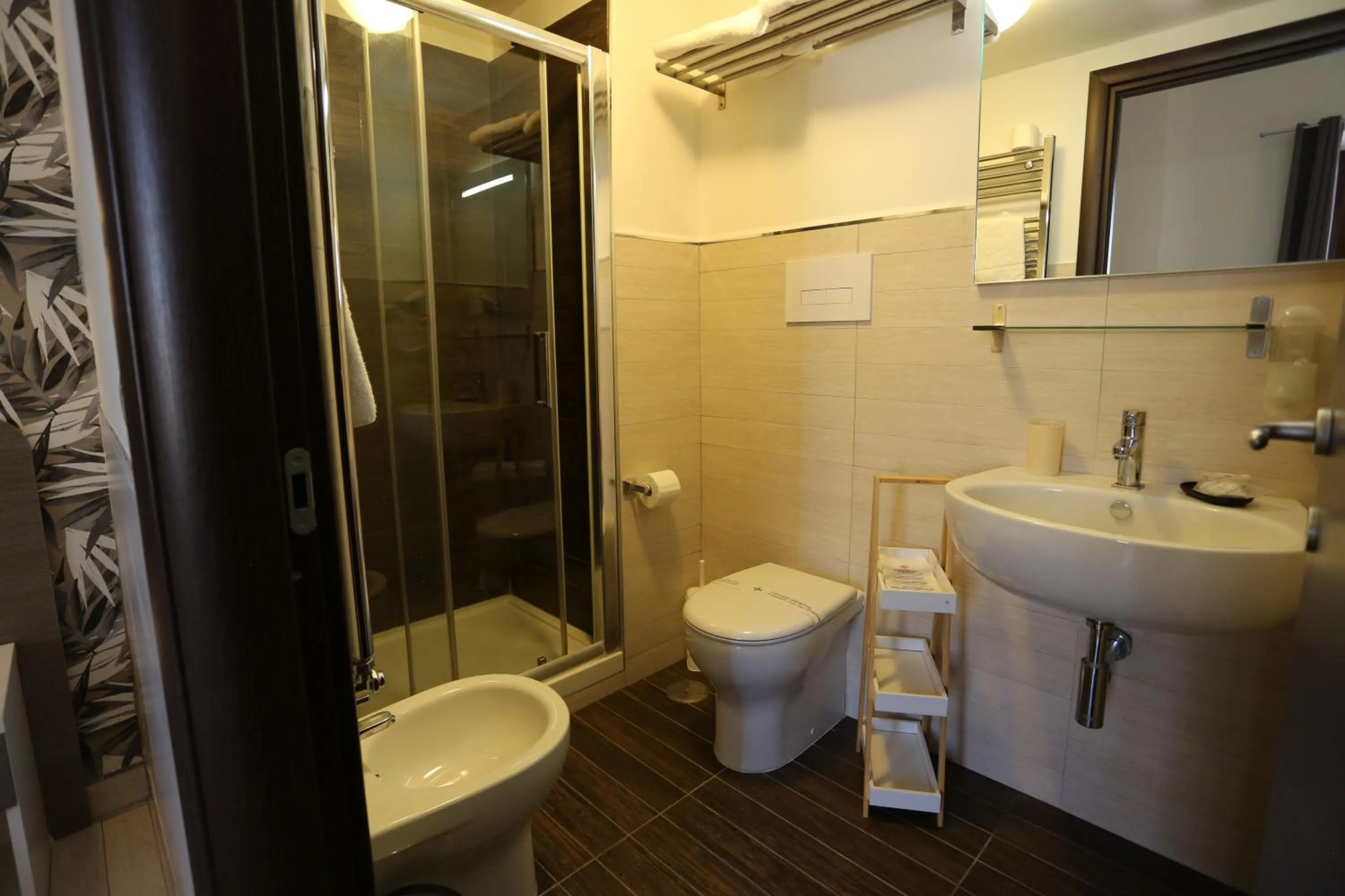 Shower in Suite 39 B&B