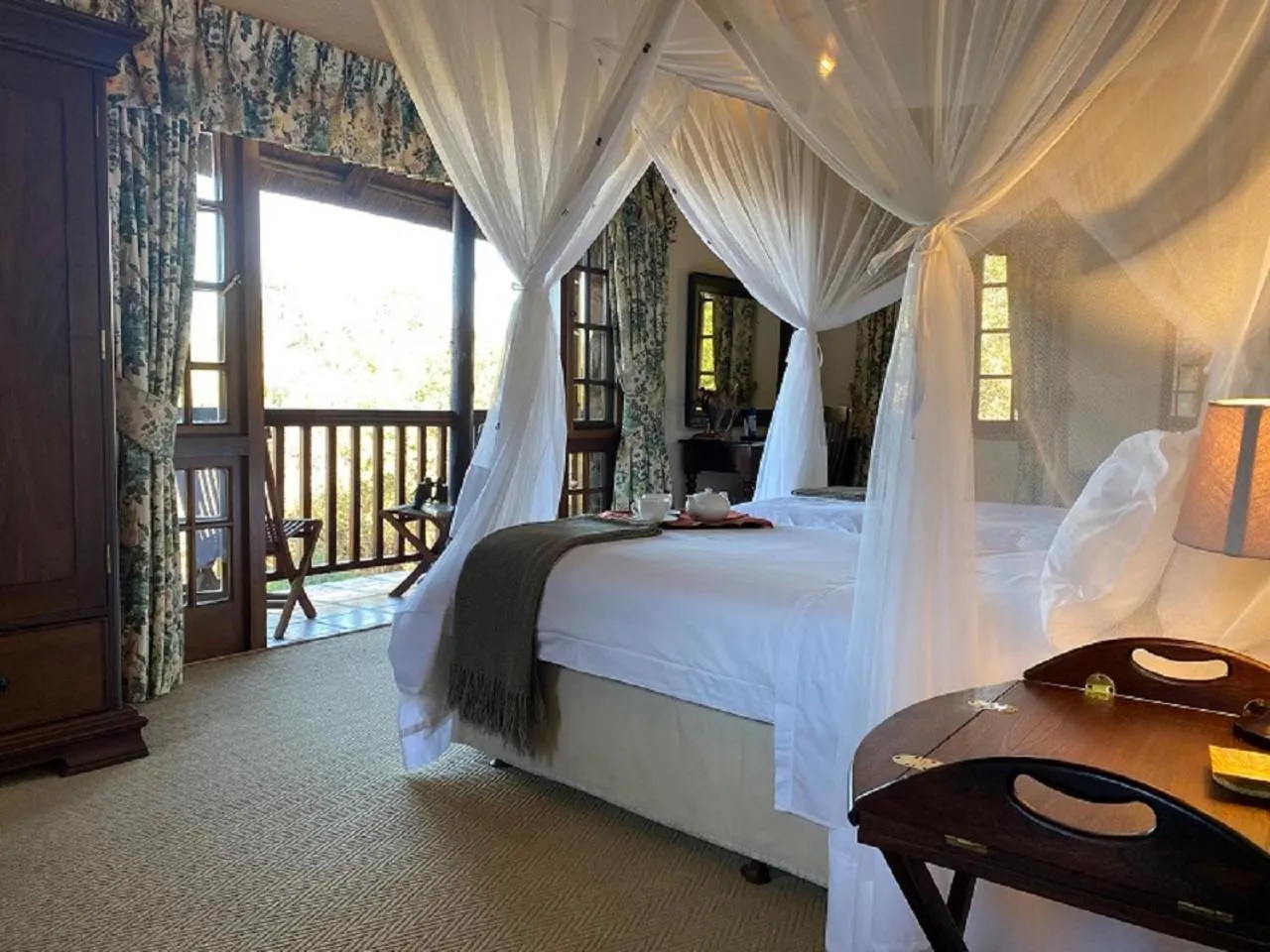 Bedroom, Bed in Jembisa Bush Home