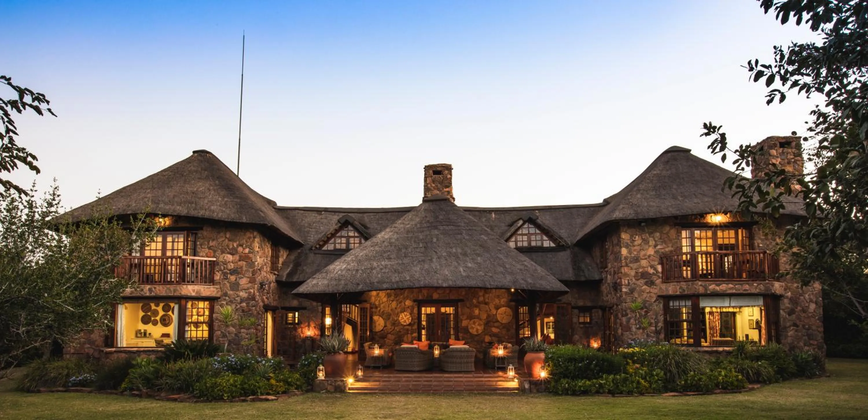 Property building in Jembisa Bush Home