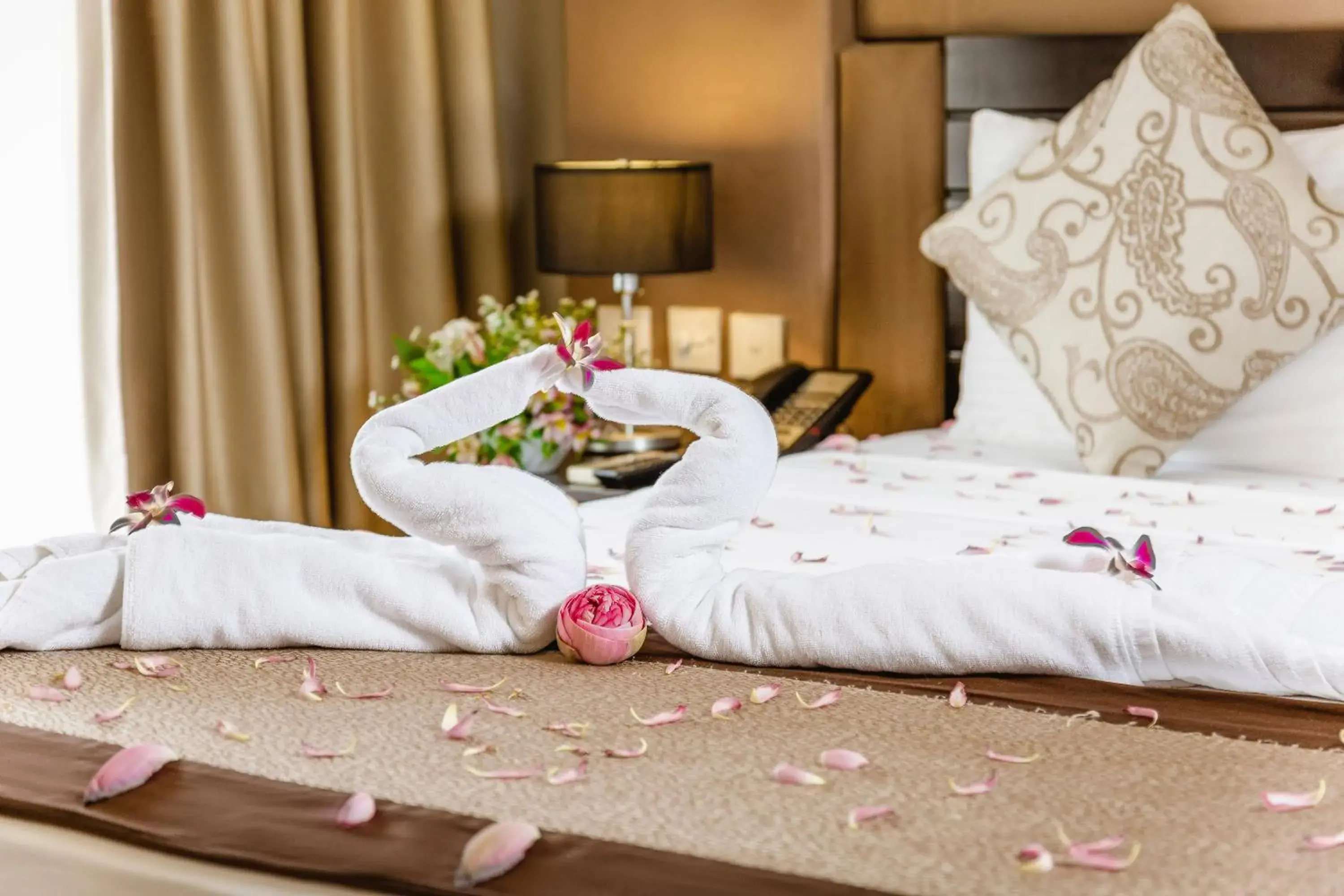 Bed in Kandy City Hotel by Earl's Bed in Kandy City Hotel by Earl's