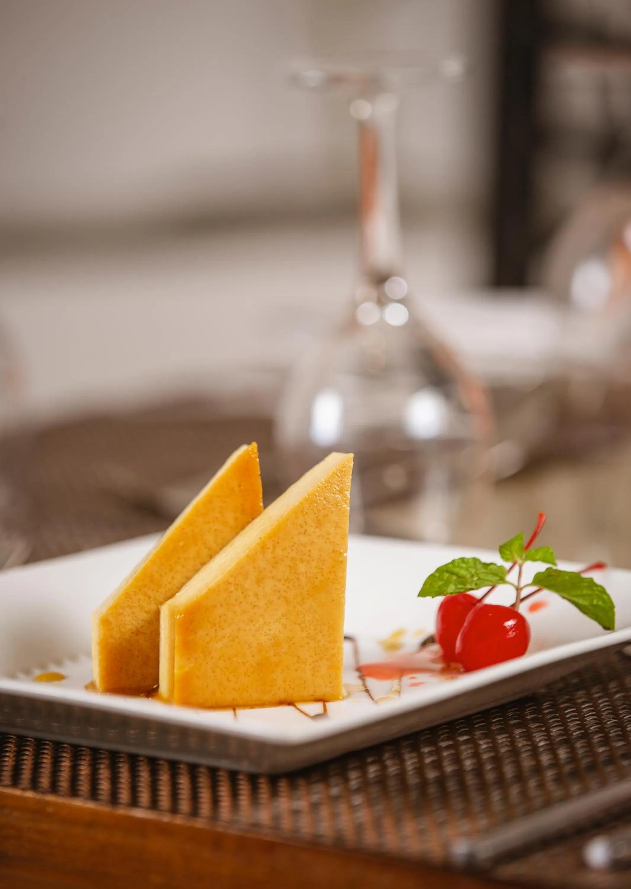 Food in Kandy City Hotel by Earl's