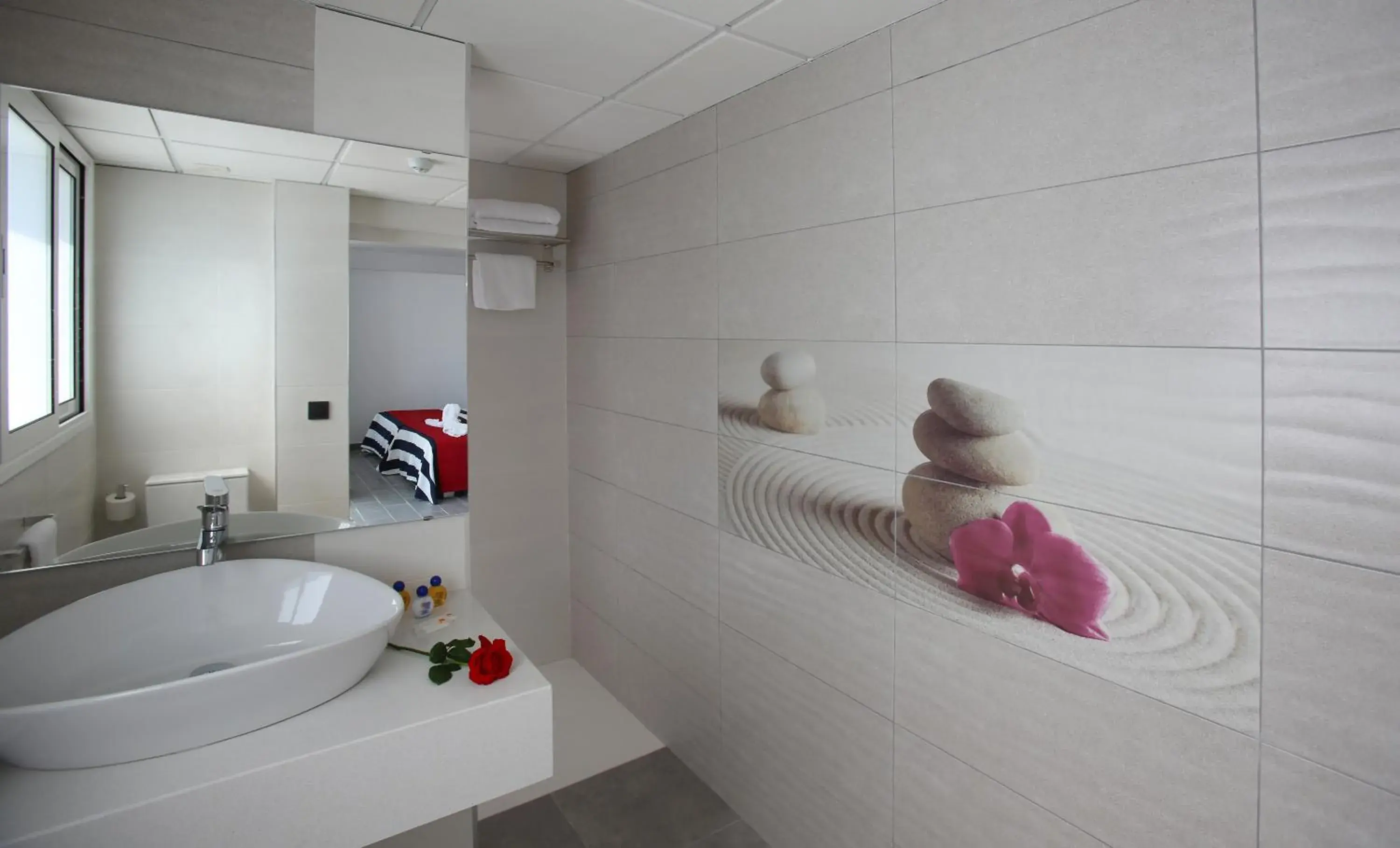 Bathroom in Hotel Europa Splash & Spa Bathroom in Hotel Europa Splash & Spa