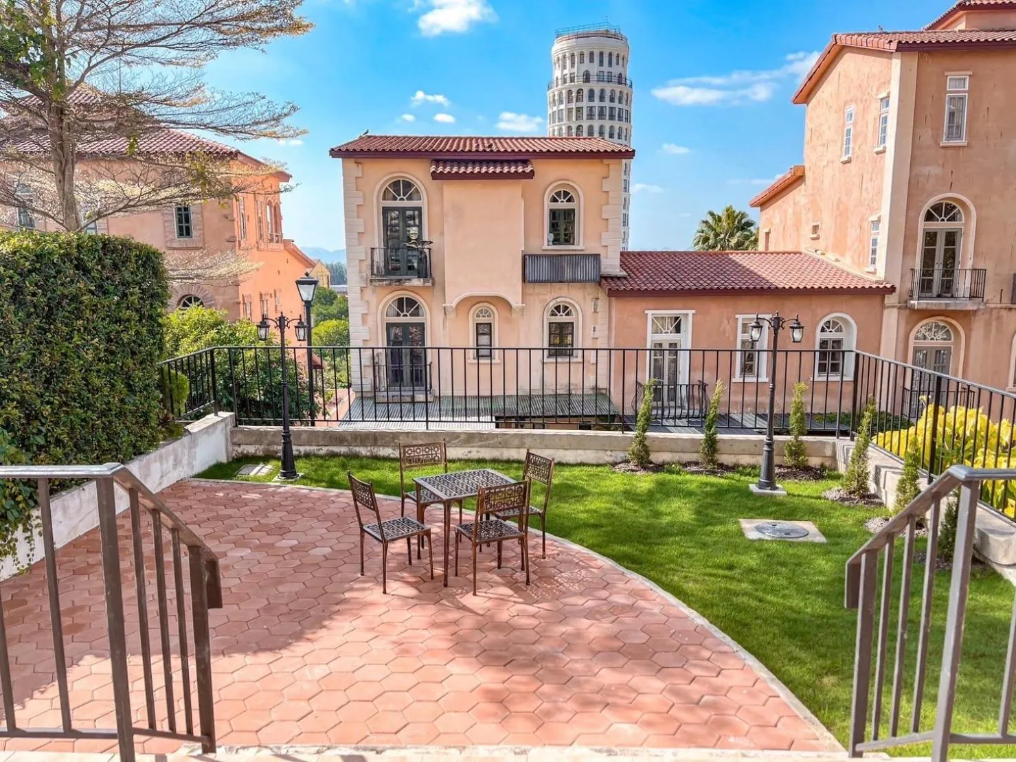 Villa Primo Eyrie Khaoyai near Toscana