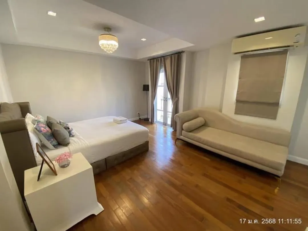 Bed in Villa Primo Eyrie Khaoyai near Toscana