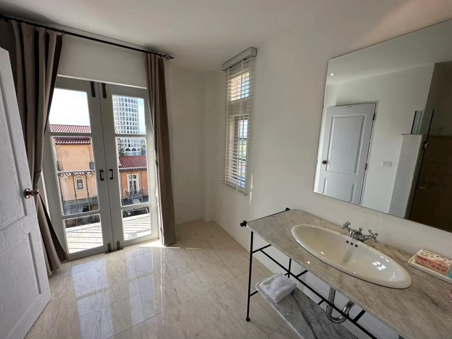 Villa Primo Eyrie Khaoyai near Toscana