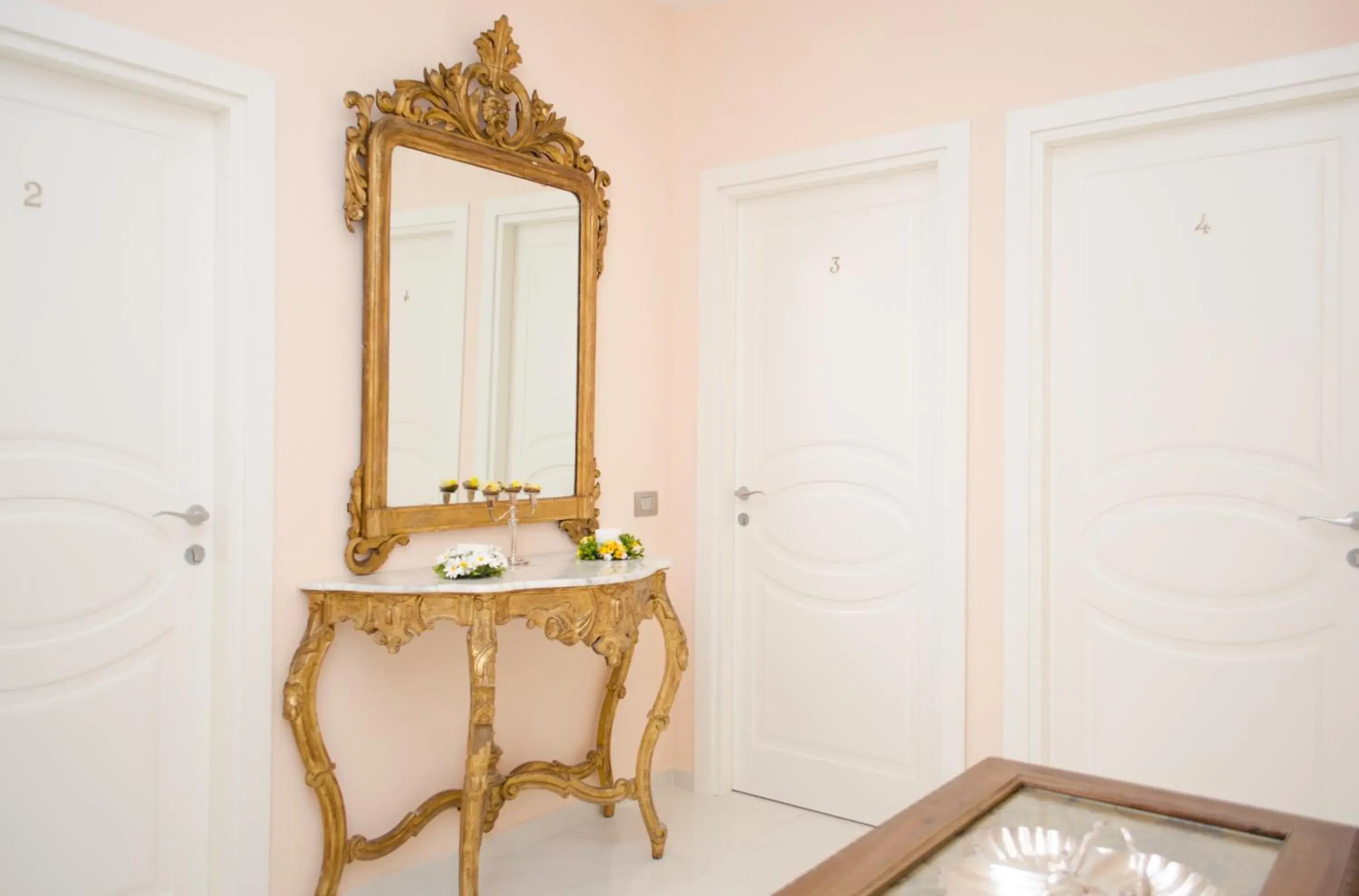 Lobby or reception in Impero Vaticano San Pietro Lobby or reception in Impero Vaticano San Pietro