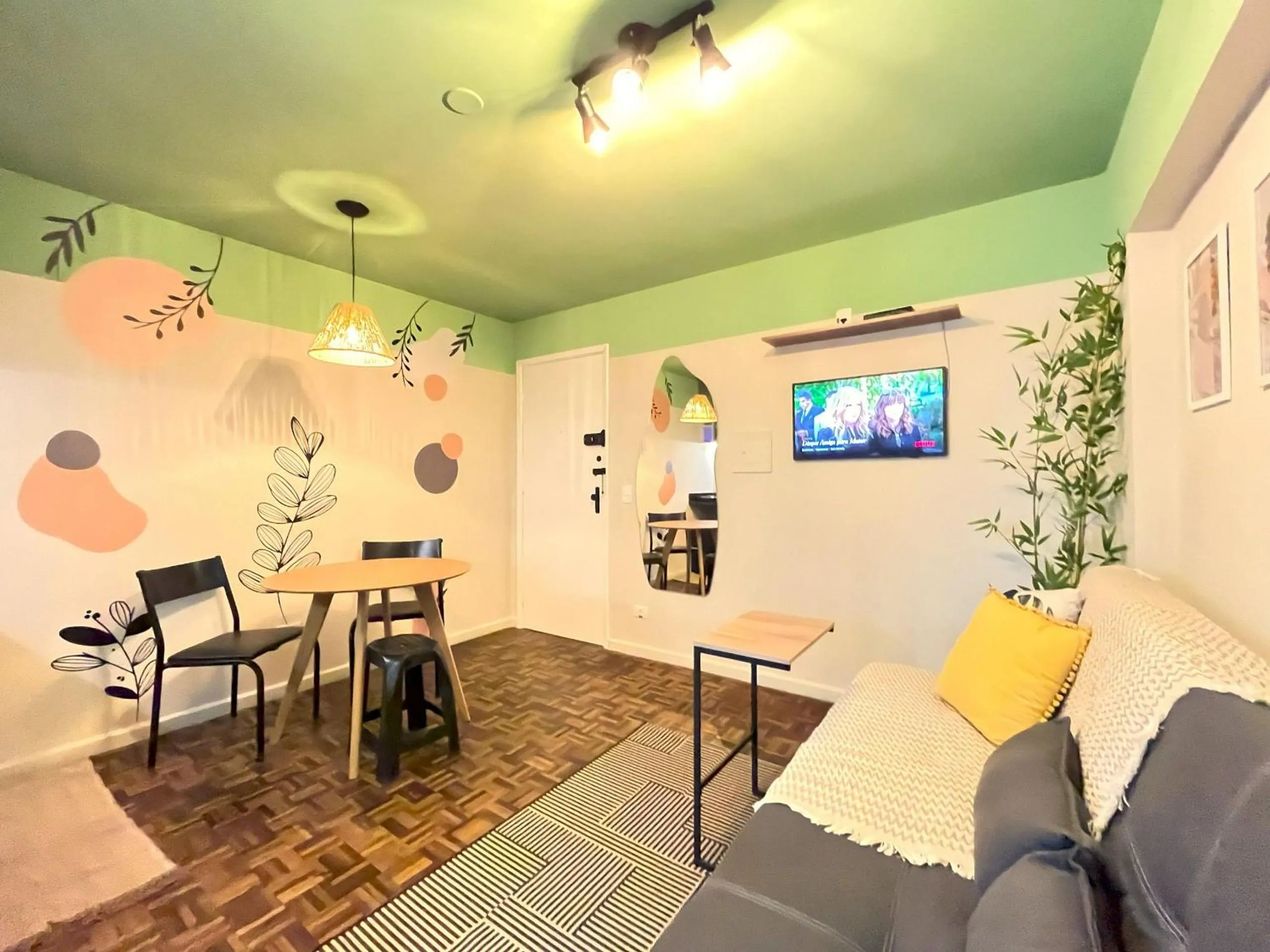 Living room in Excelente apartamento no centro de Curitiba