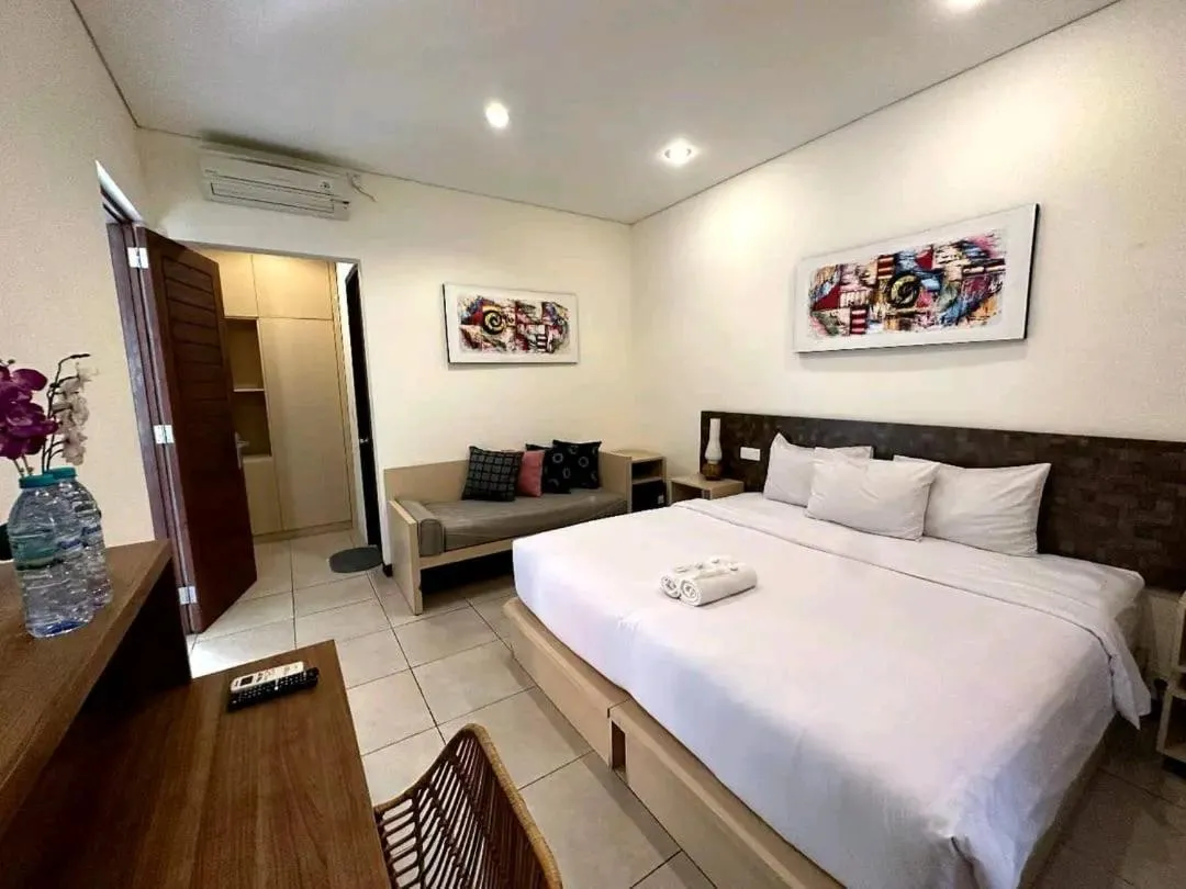 Bed in THE PAVING VILLA