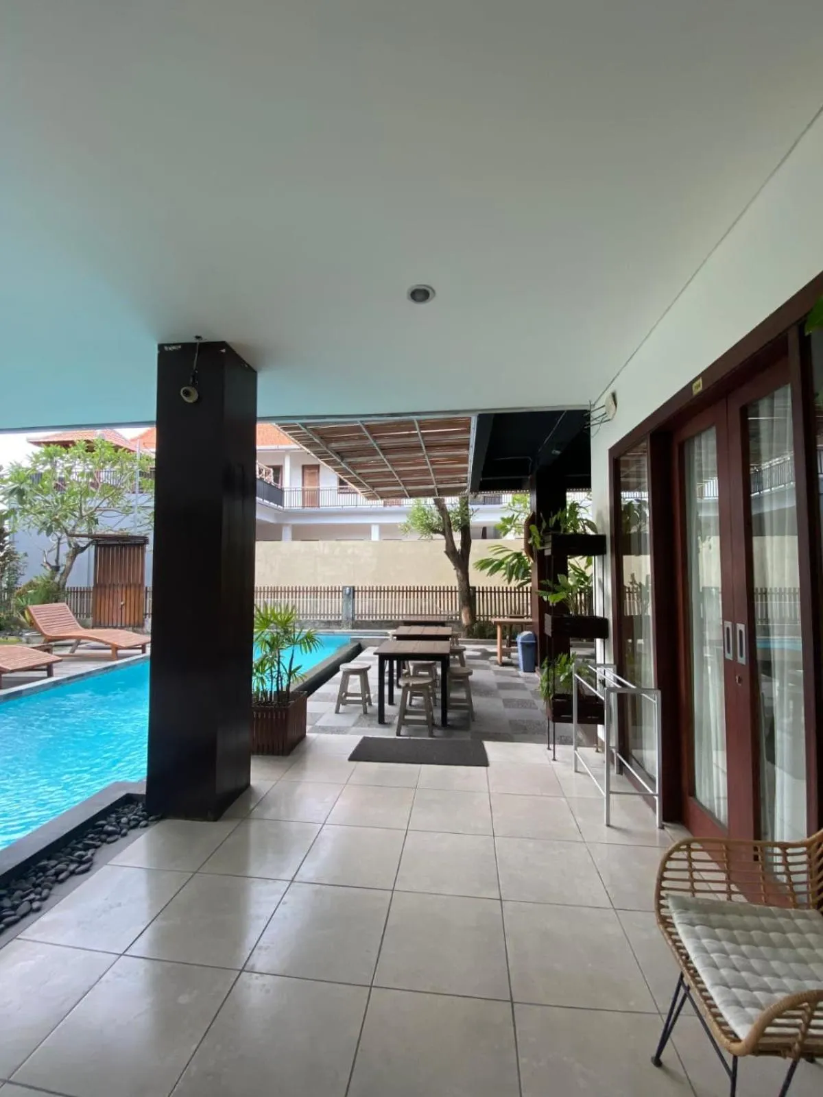 Patio in THE PAVING VILLA