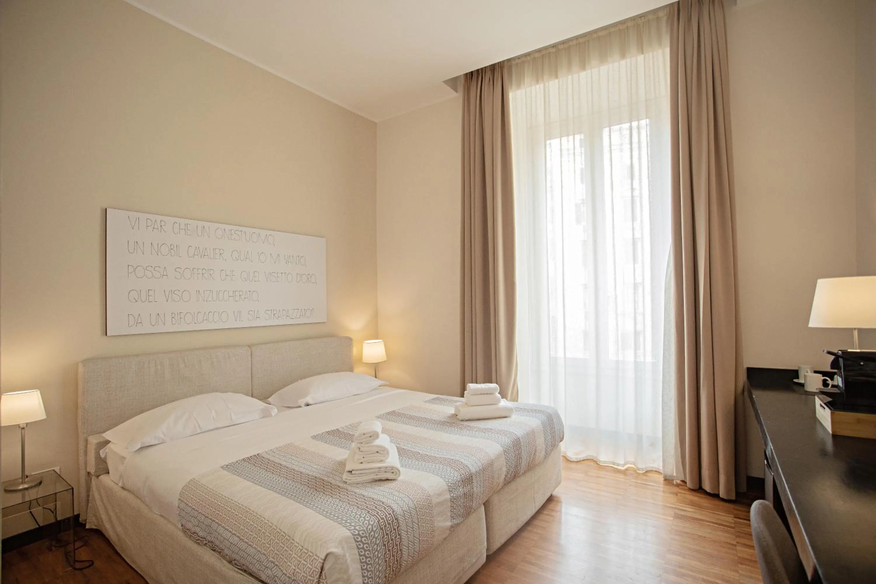 Double or Twin Room in OperaDreams2