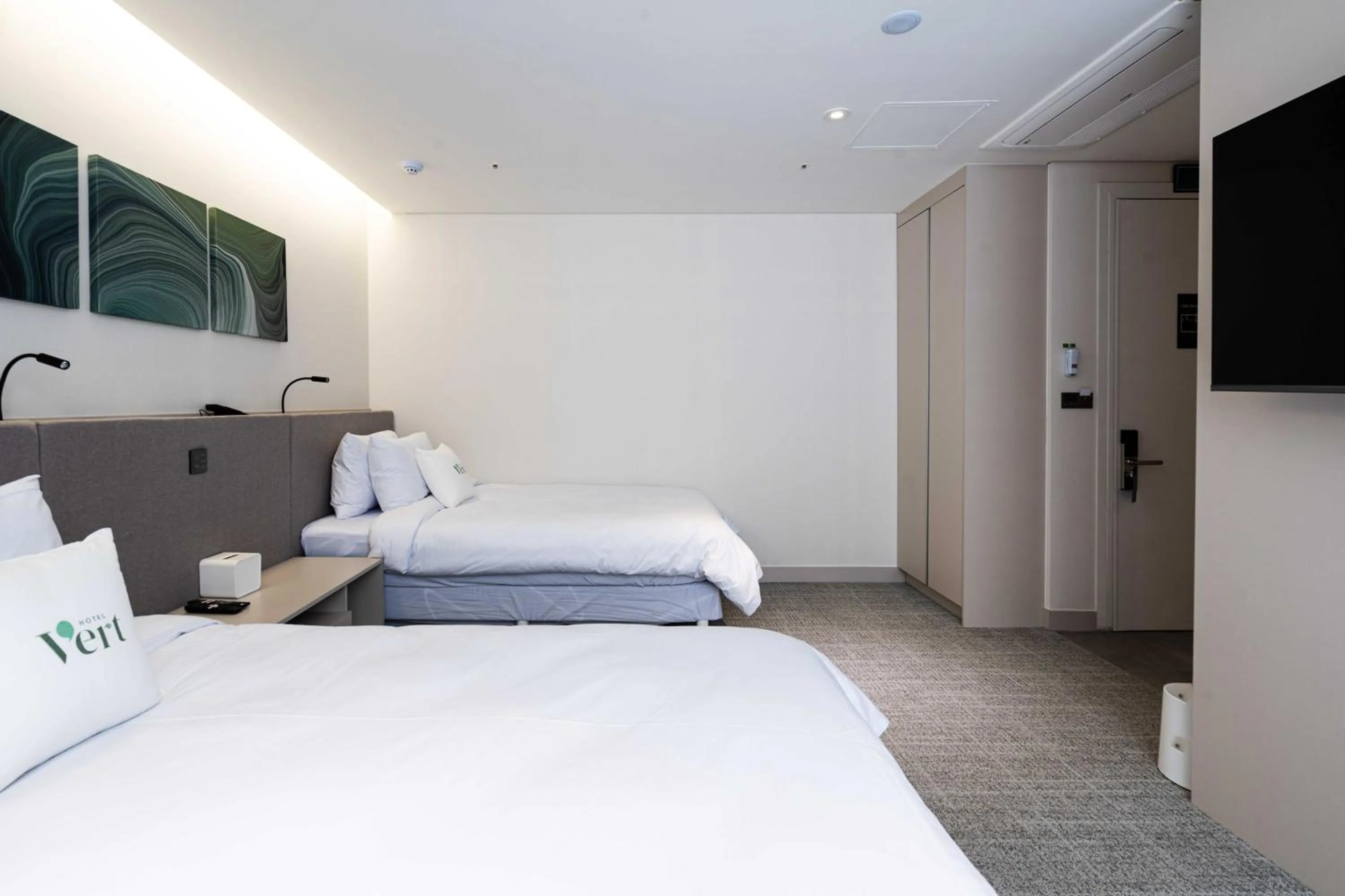 Photo of the whole room, Bed in Hotel Vert