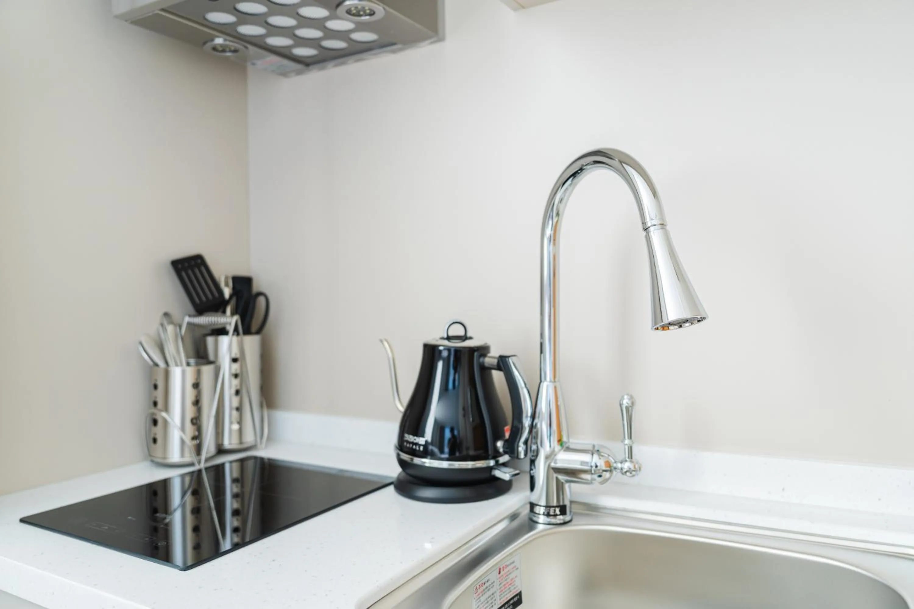 Kitchen or kitchenette in Hotel Vert