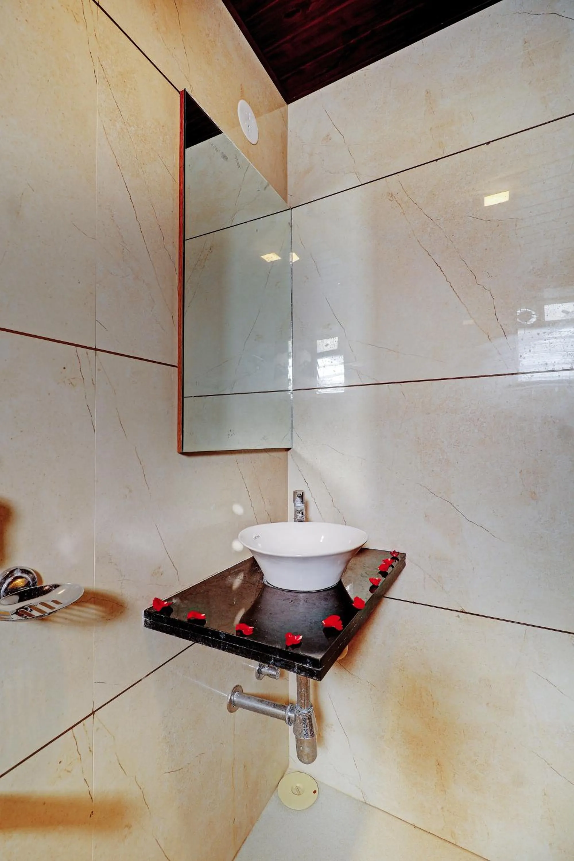 Bathroom in Prince NX Hotel