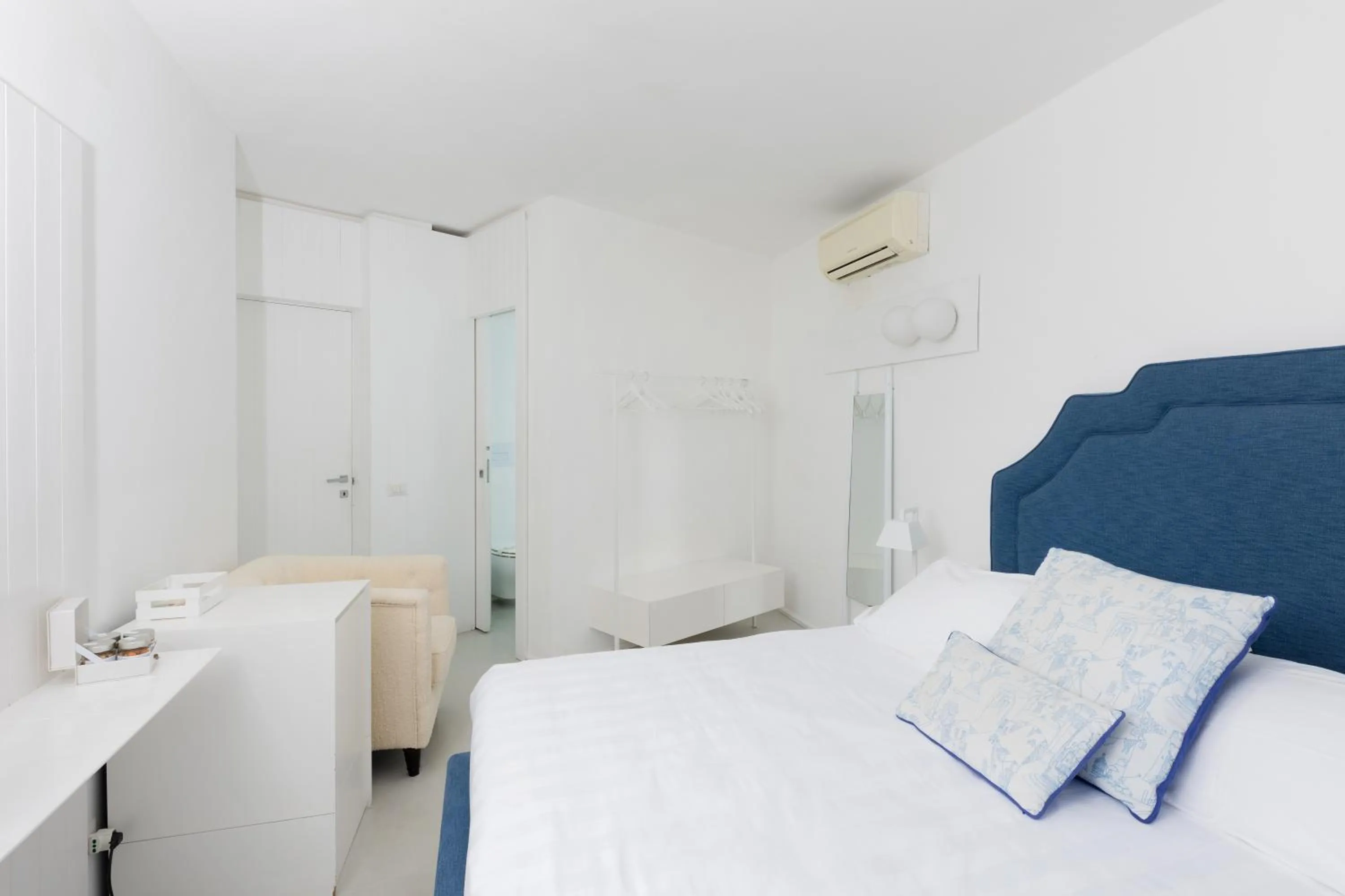 Bedroom in Villa La Pergola Capri