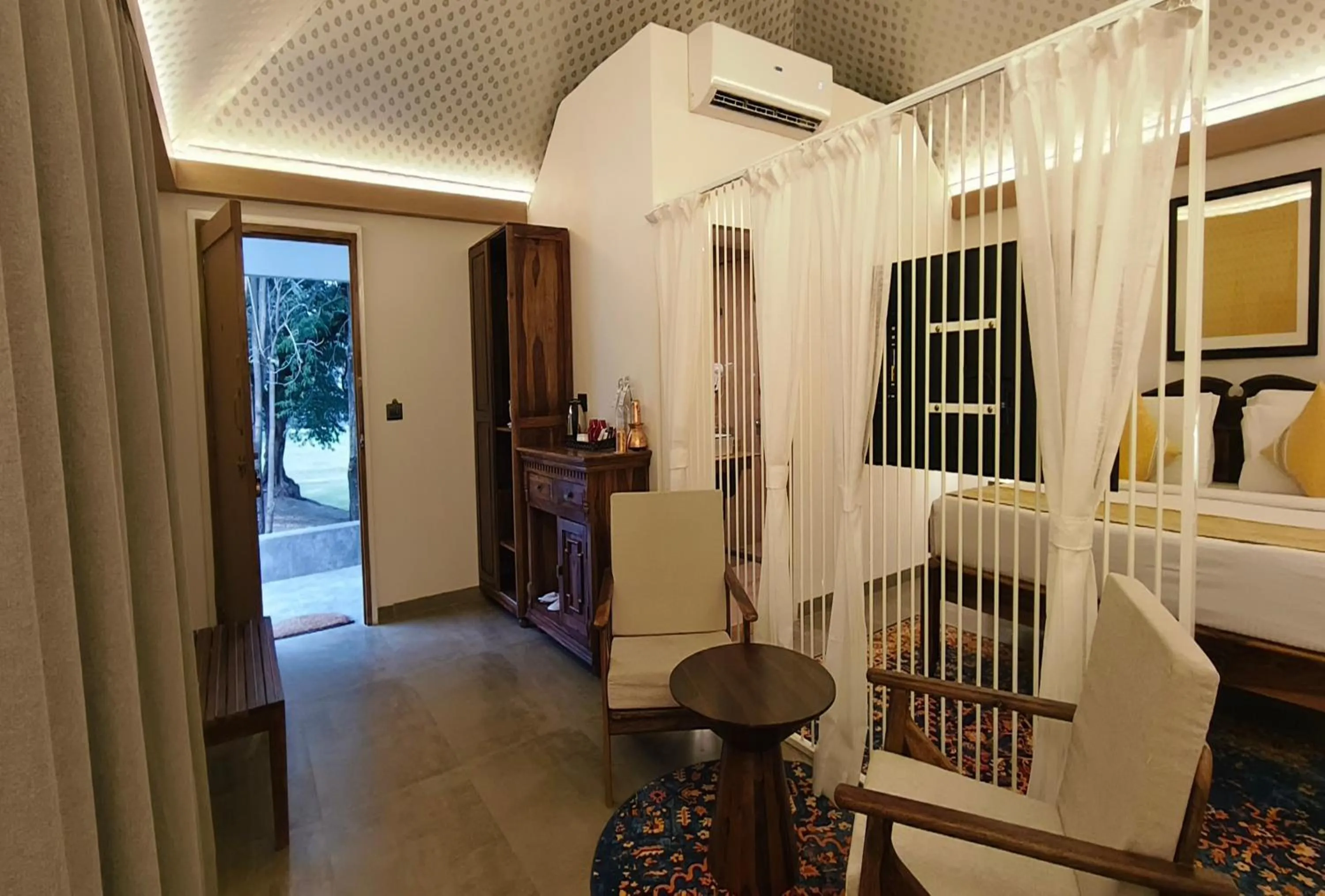 Living room in Fort JadhavGADH -A GADH Heritage Hotel