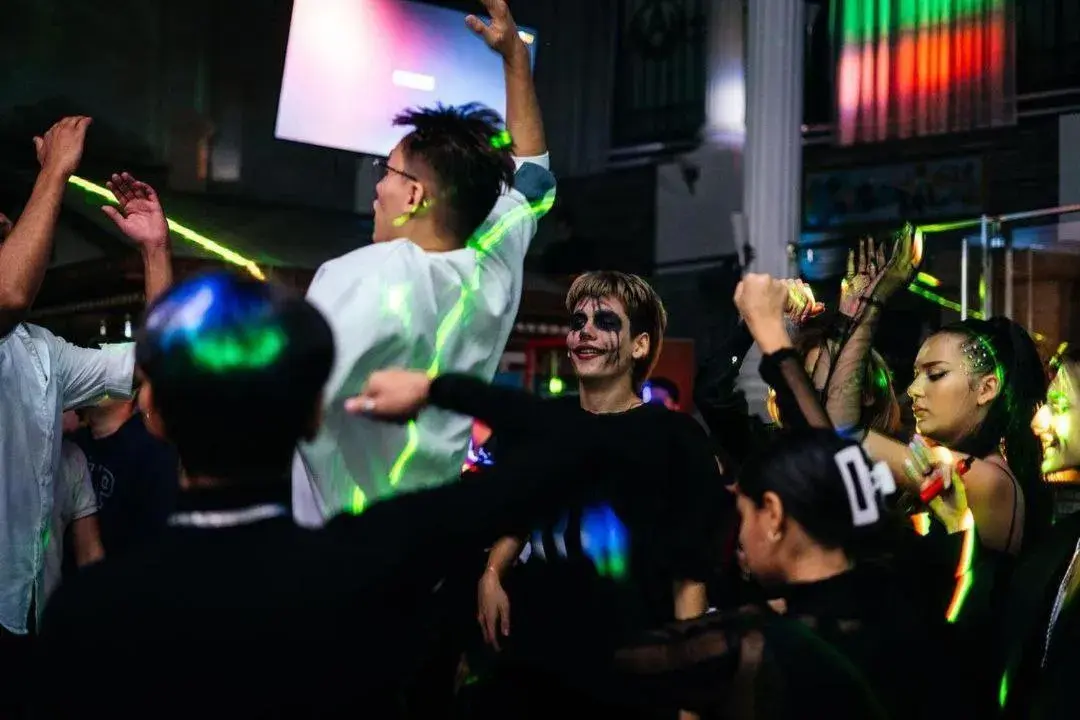 Restaurant/places to eat in Alexander Hotel Restaurant/places to eat in Alexander Hotel