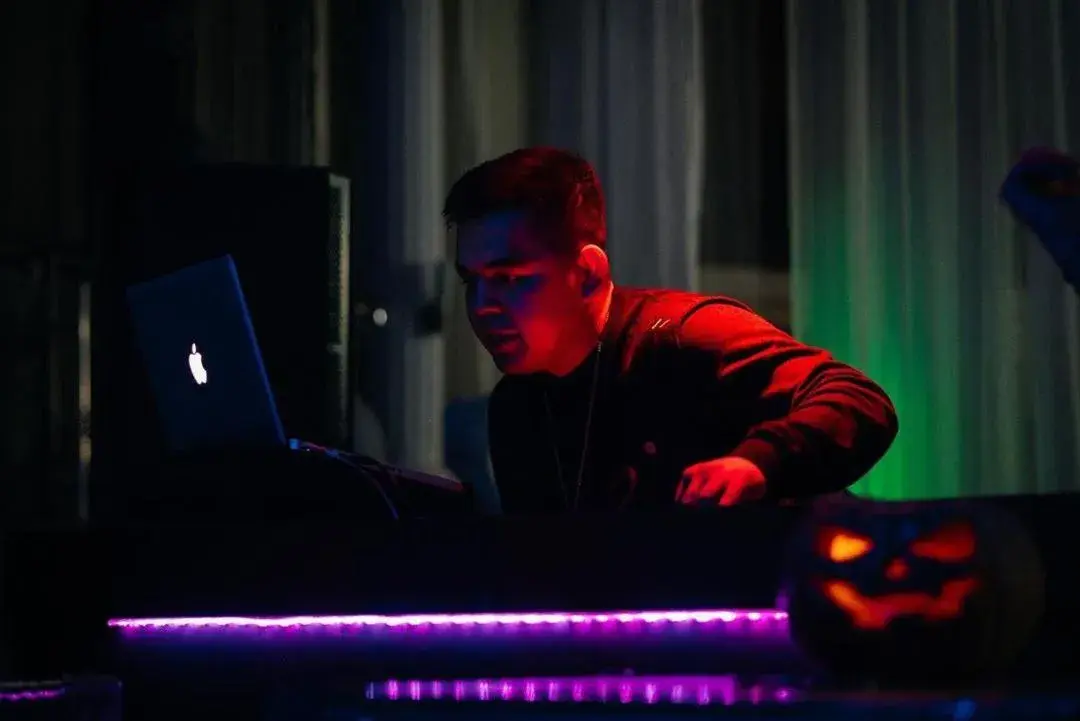 Restaurant/places to eat in Alexander Hotel Restaurant/places to eat in Alexander Hotel