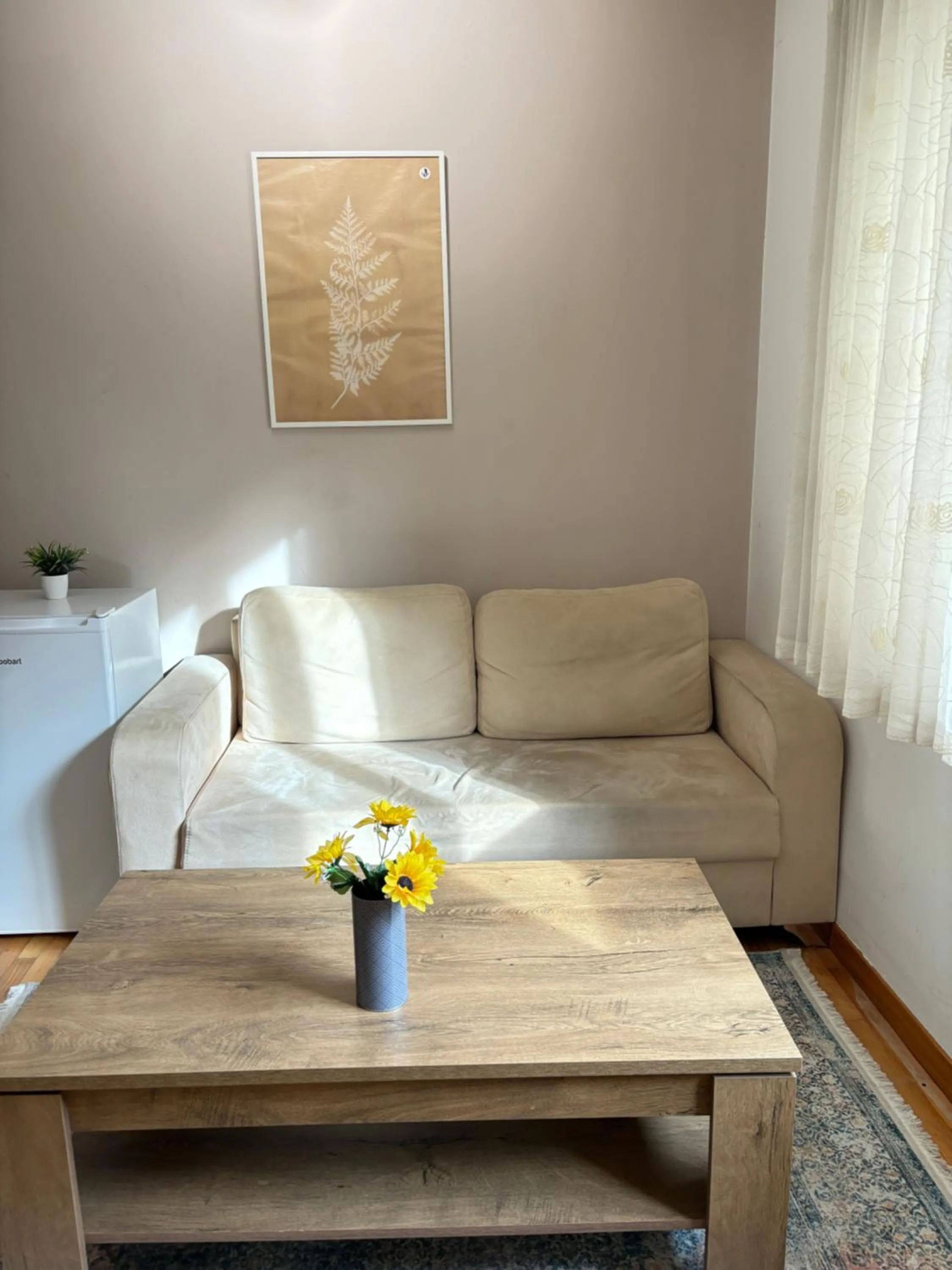 Budget Retreat Tirana & Studios