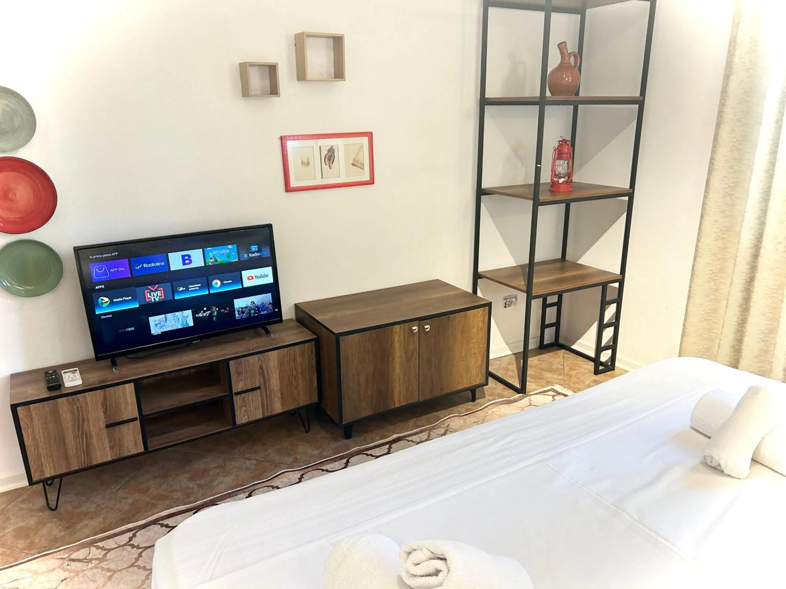 Bed in Budget Retreat Tirana & Studios