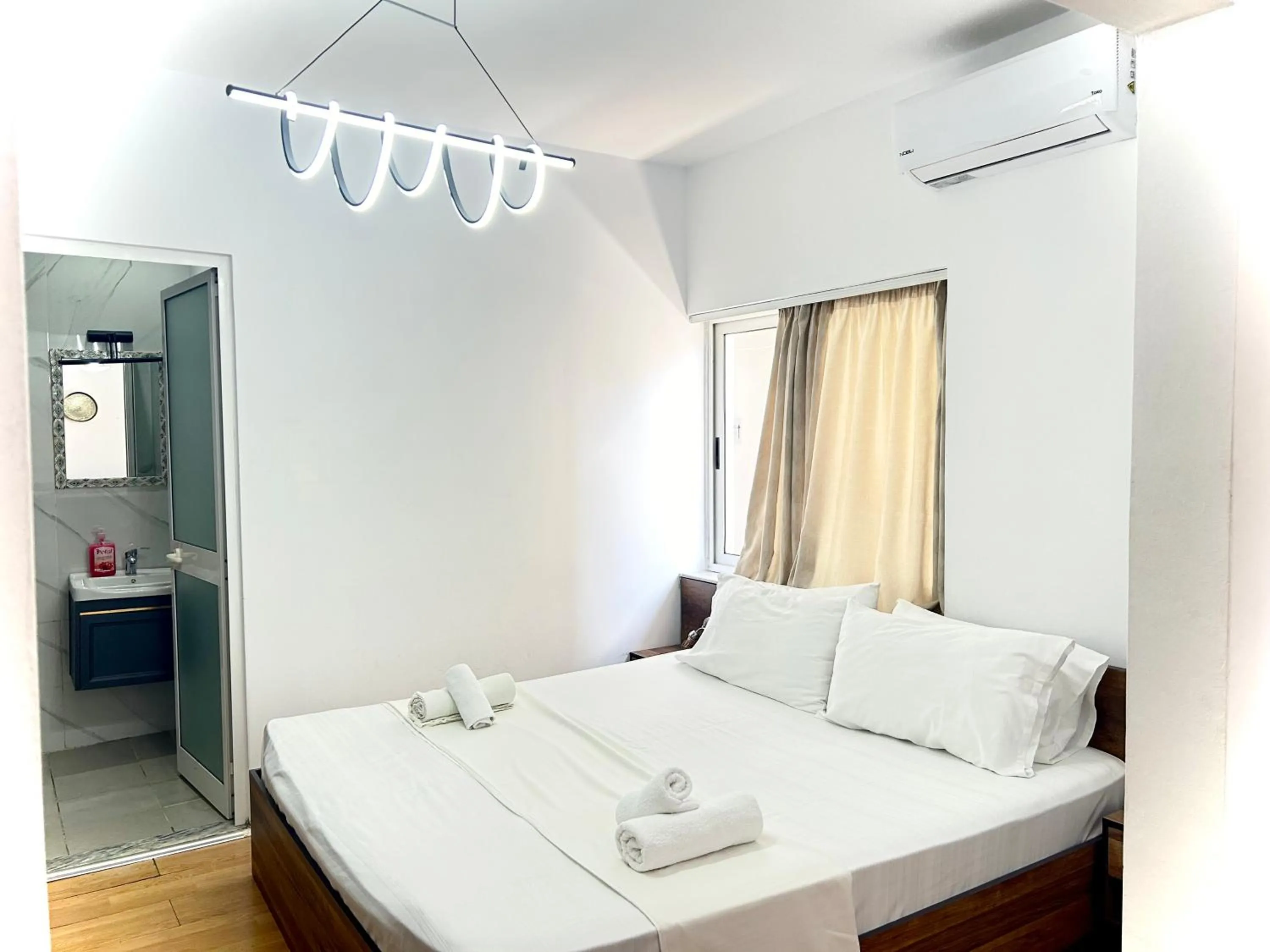 Bed in Budget Retreat Tirana & Studios