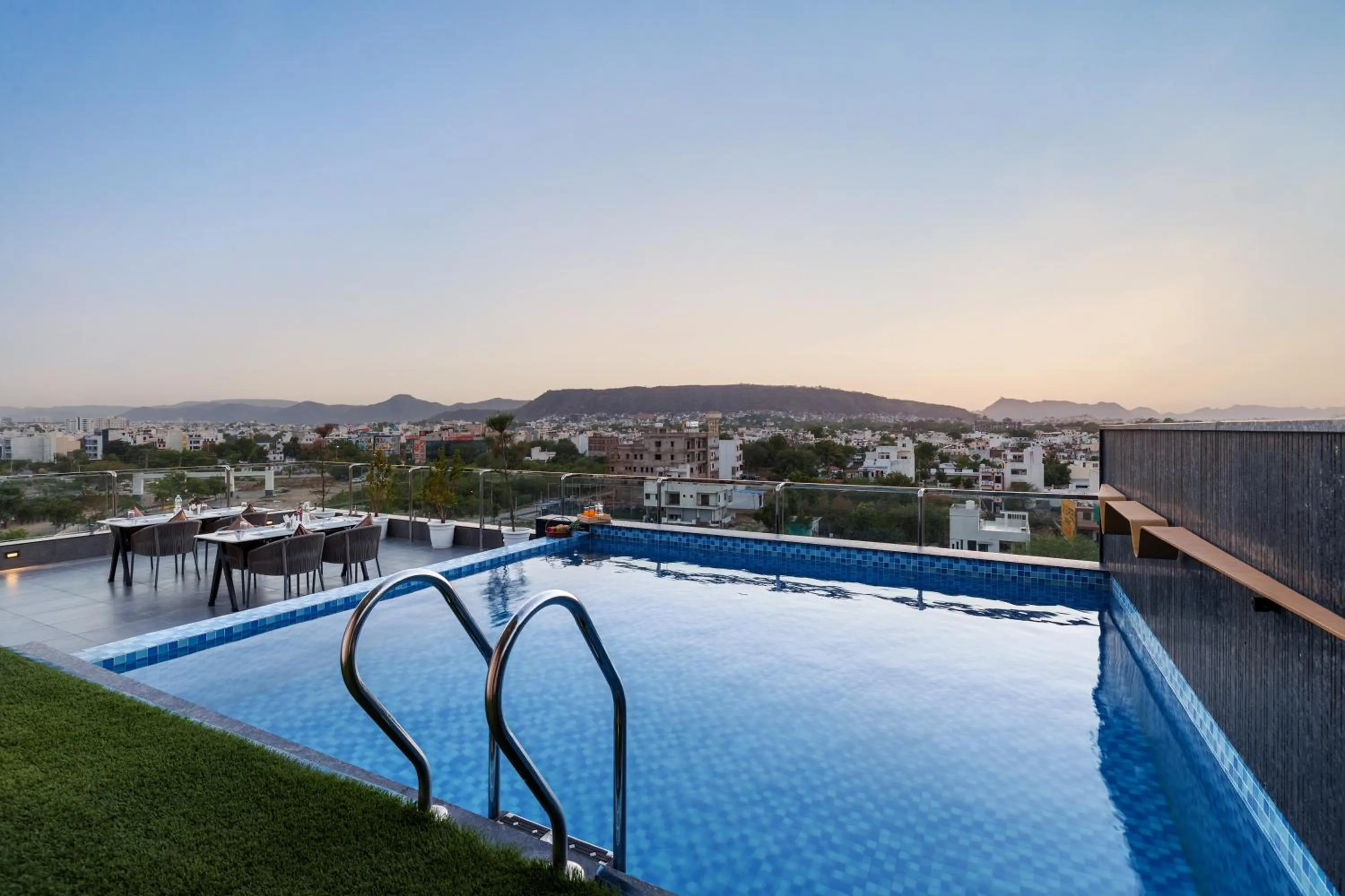 Mountain view in 7 rays hotel