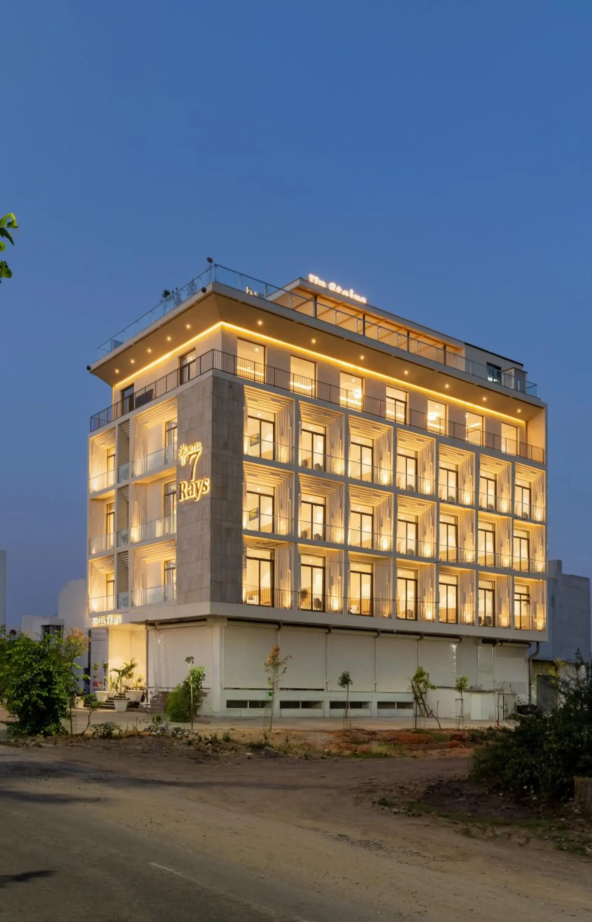 Property building in 7 rays hotel Property building in 7 rays hotel