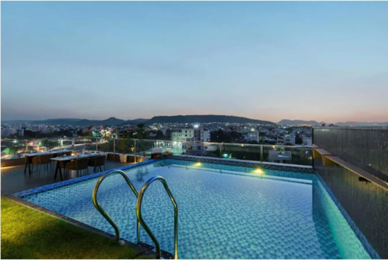 Pool view in 7 rays hotel Pool view in 7 rays hotel