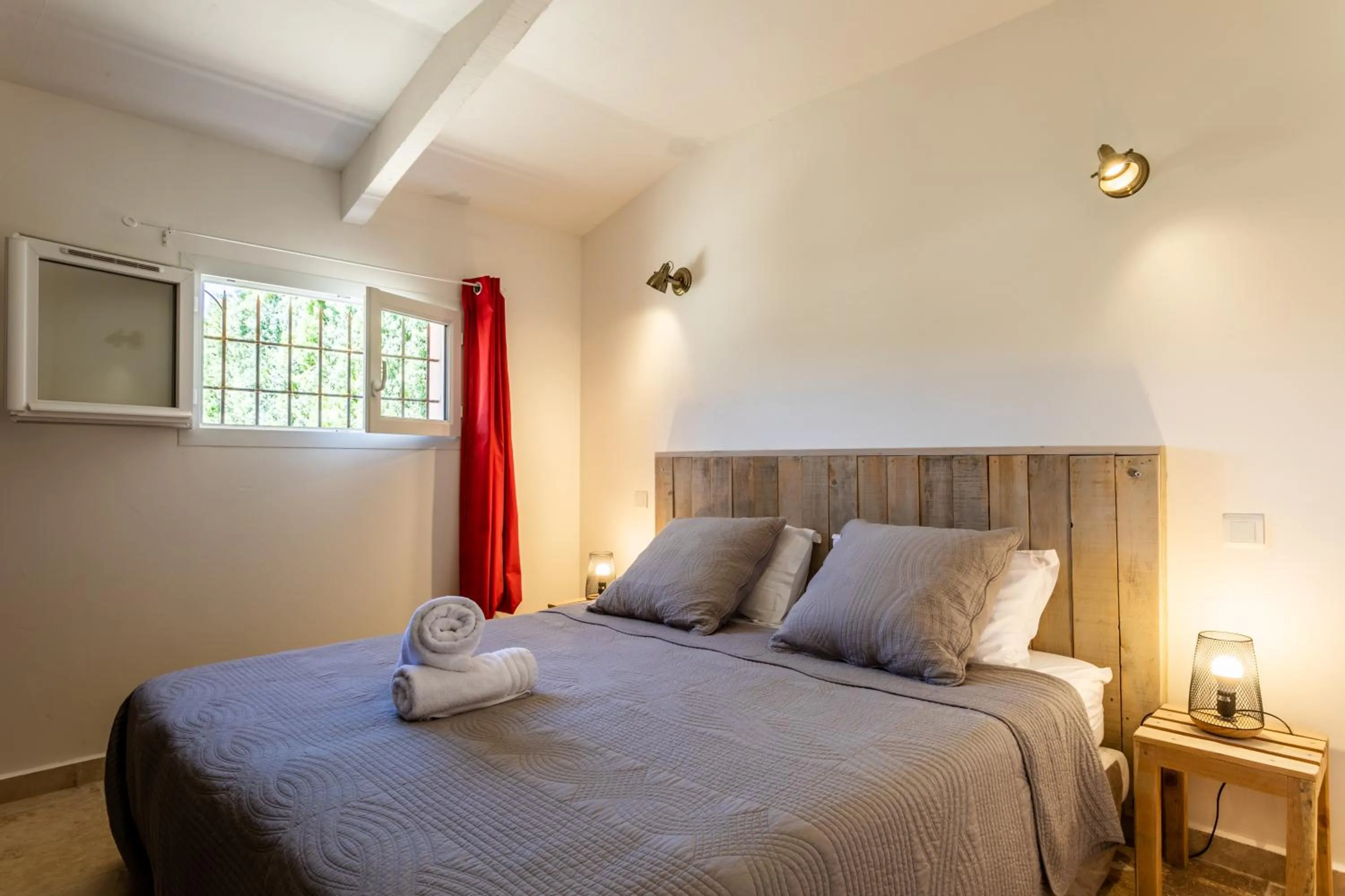 Bed in Mas Saint Julien