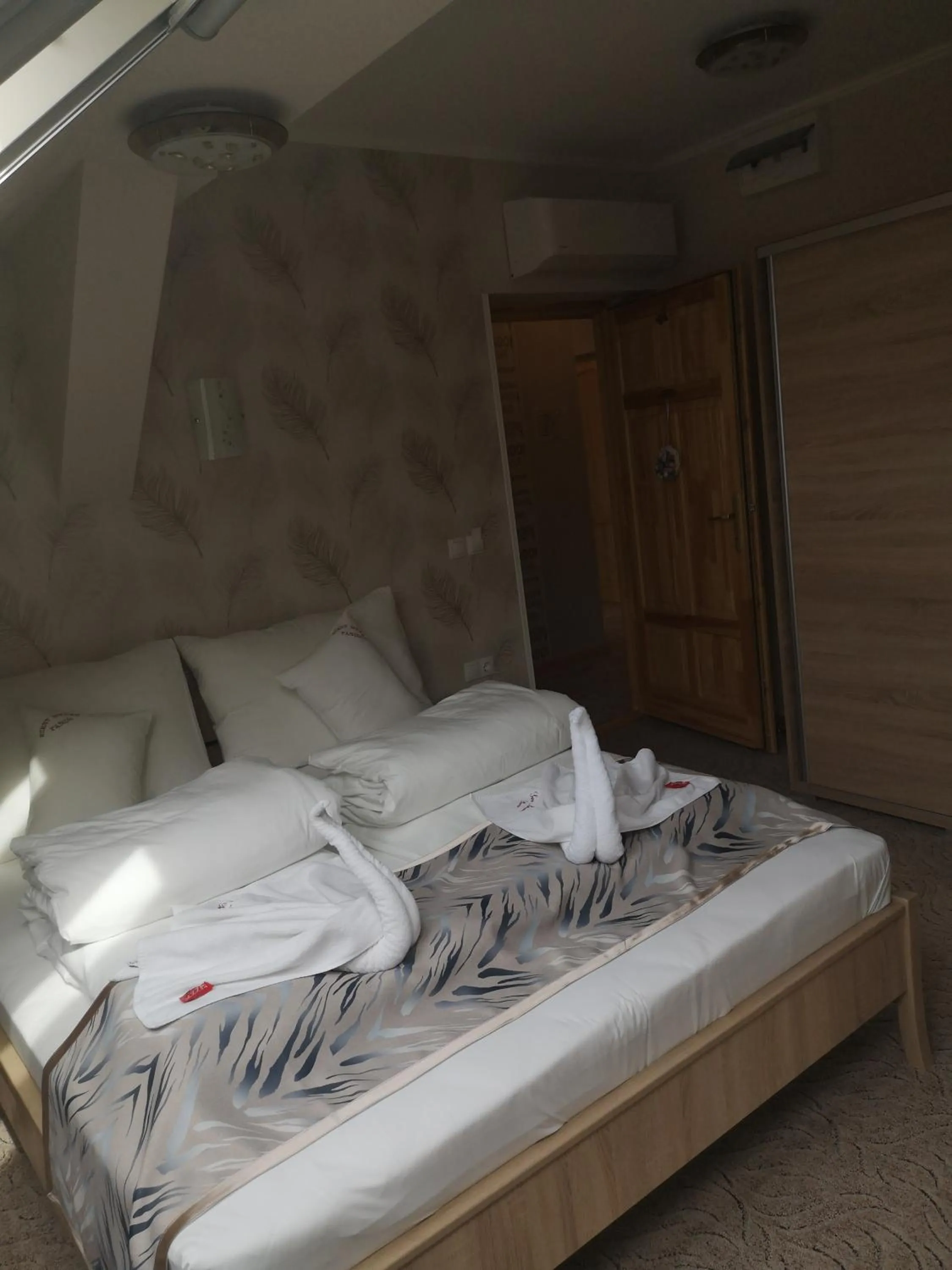 Bedroom, Bed in Szent István Wellness Panzió