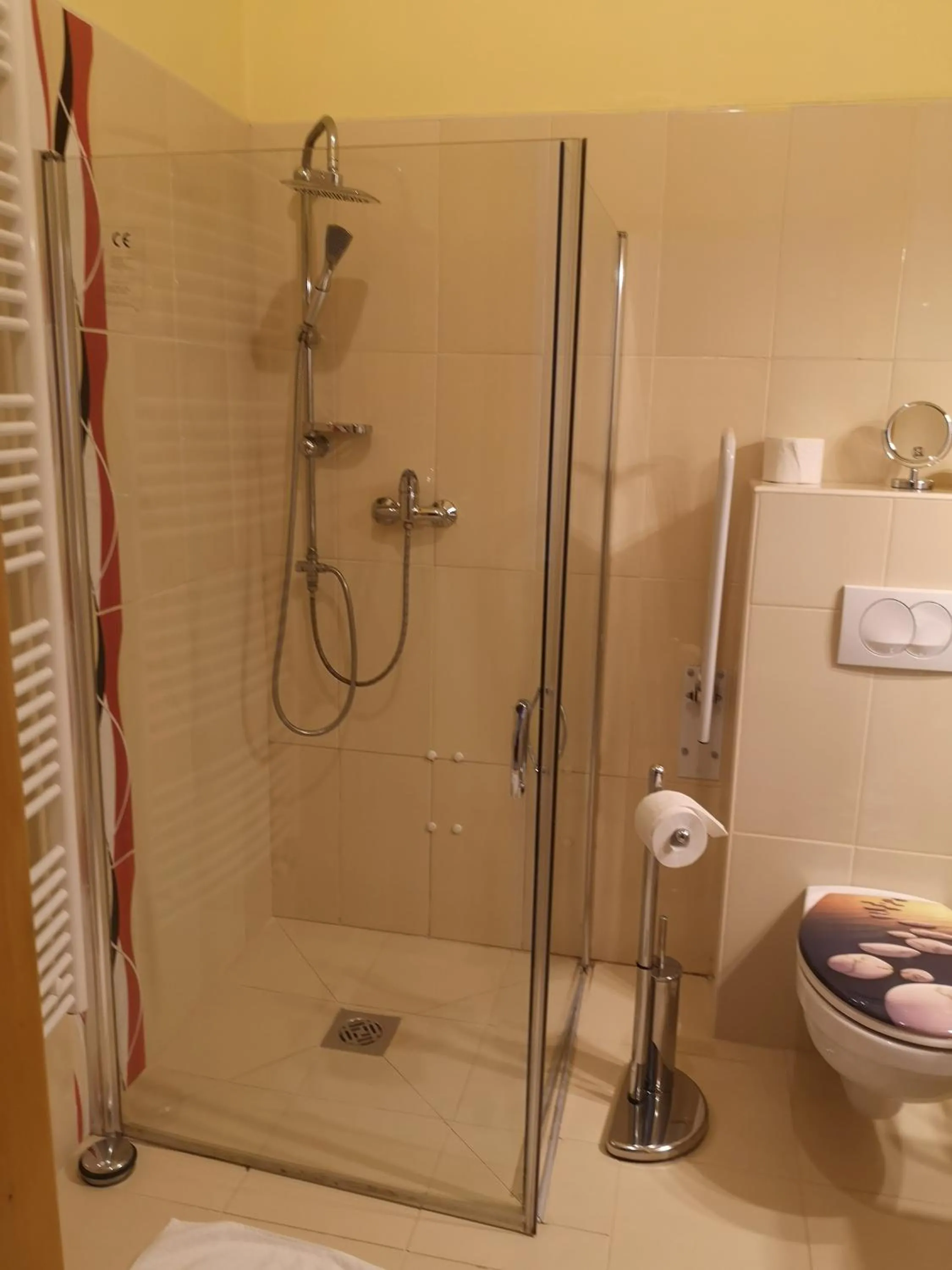 Bathroom in Szent István Wellness Panzió