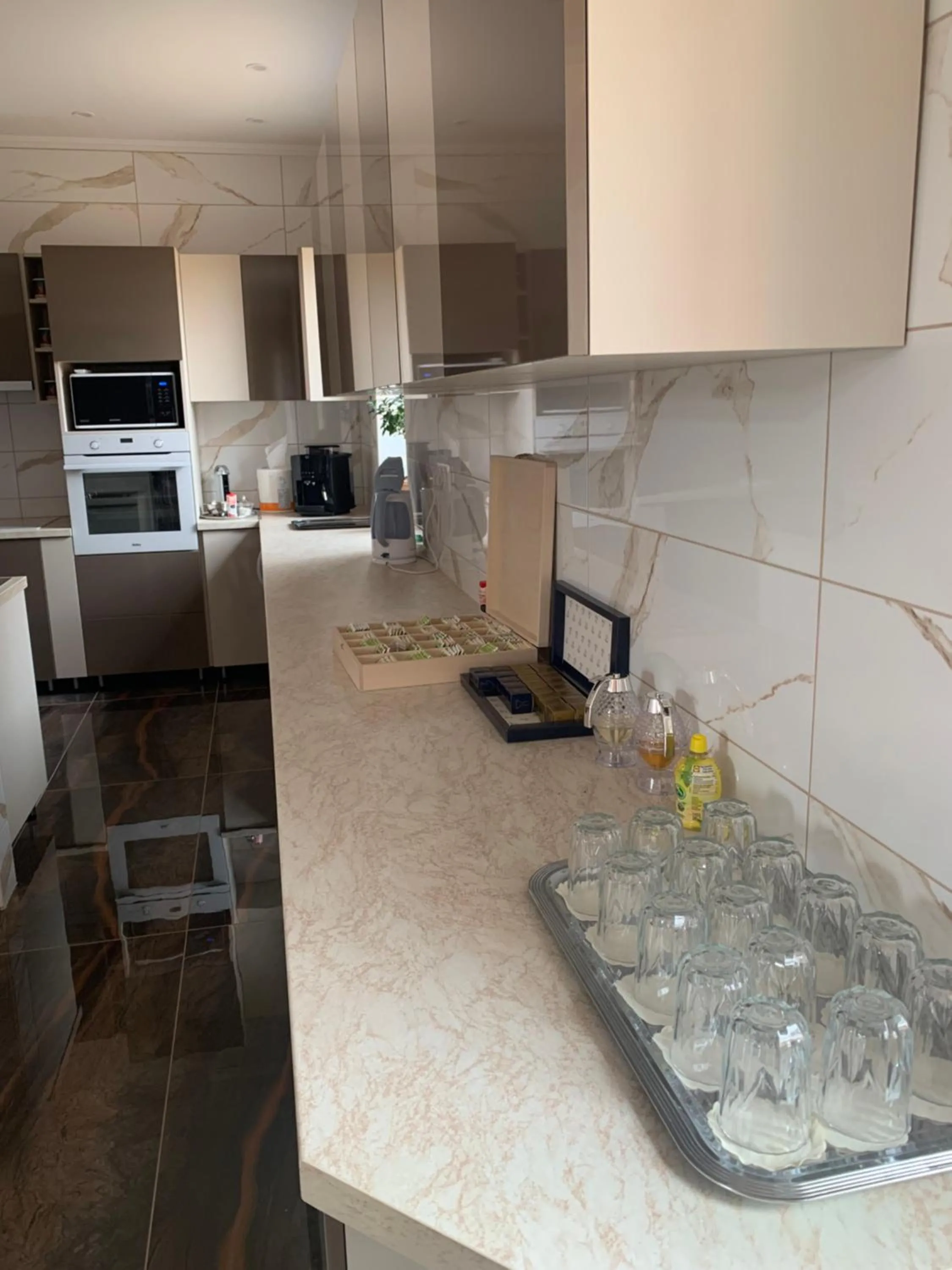 Kitchen or kitchenette in Szent István Wellness Panzió