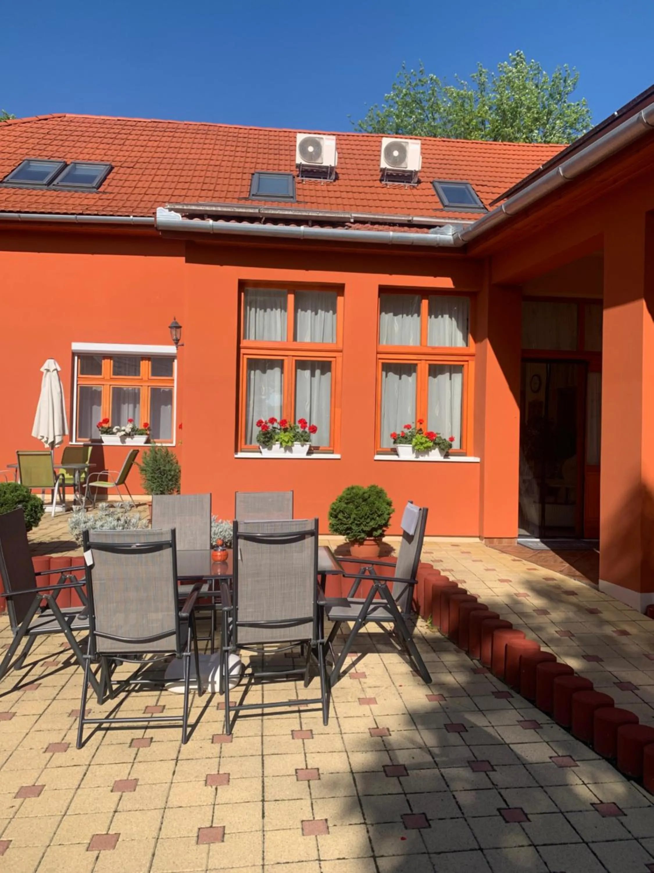 Property building in Szent István Wellness Panzió