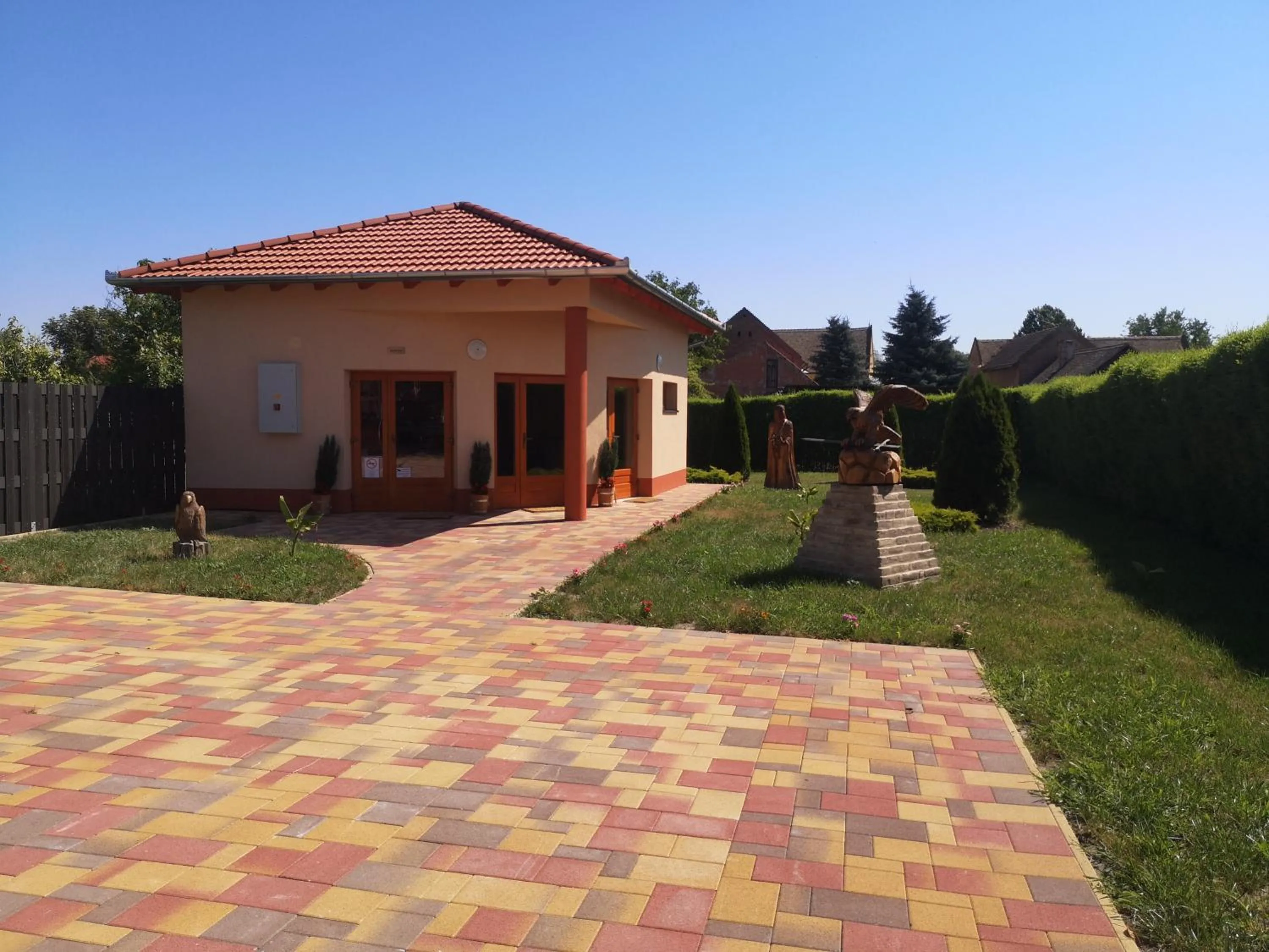 Garden in Szent István Wellness Panzió