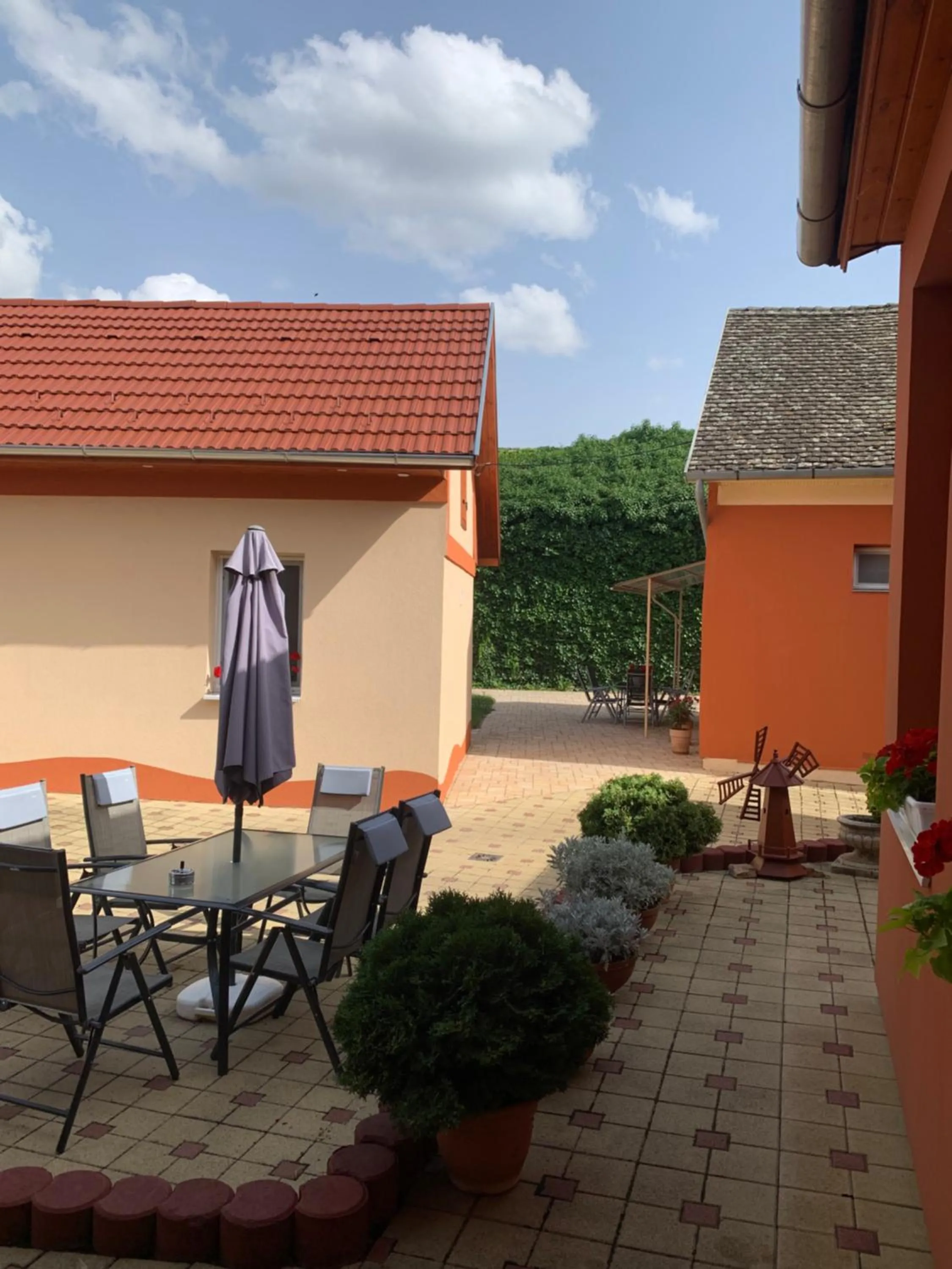 Property building in Szent István Wellness Panzió