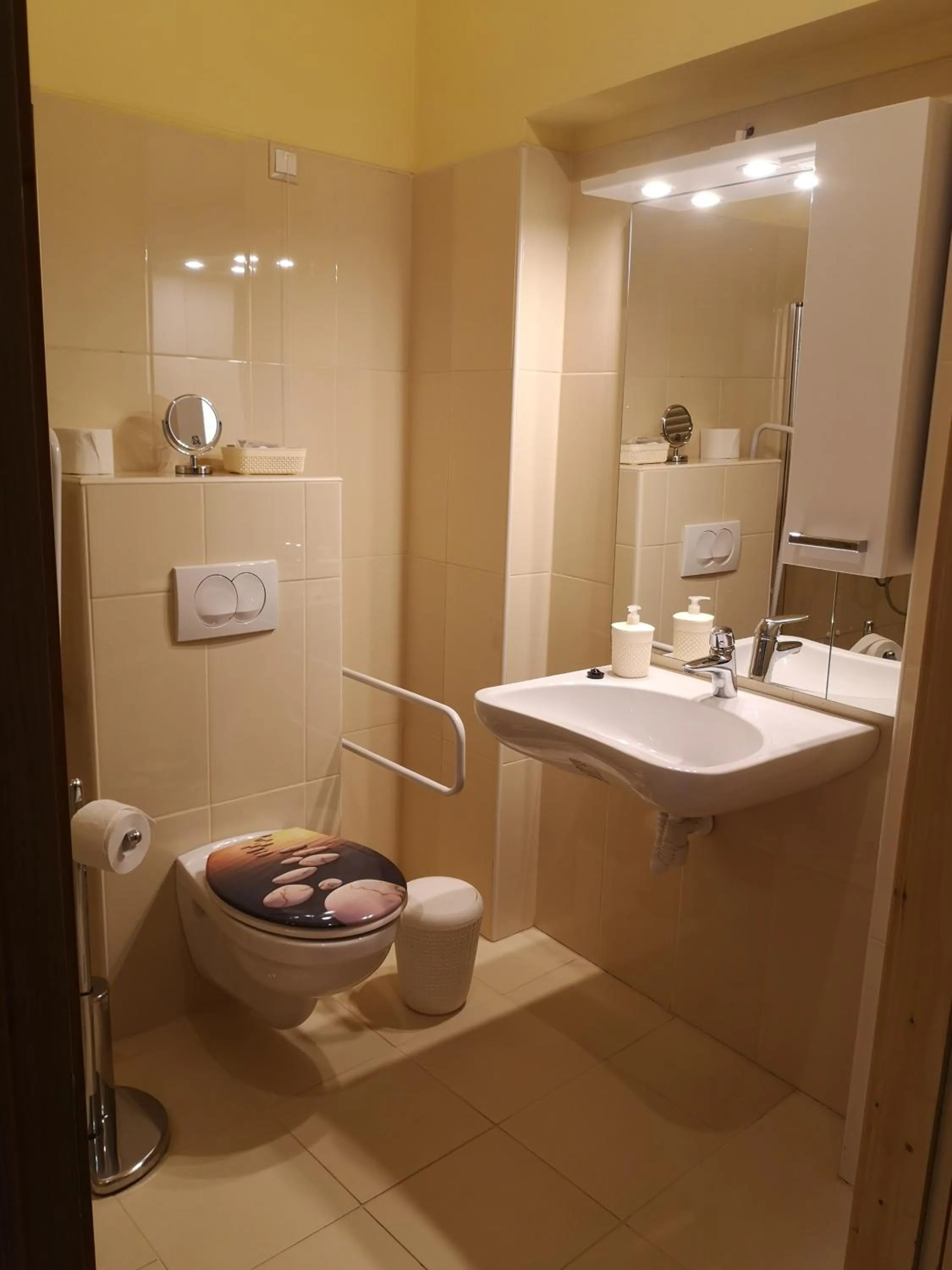 Bathroom in Szent István Wellness Panzió