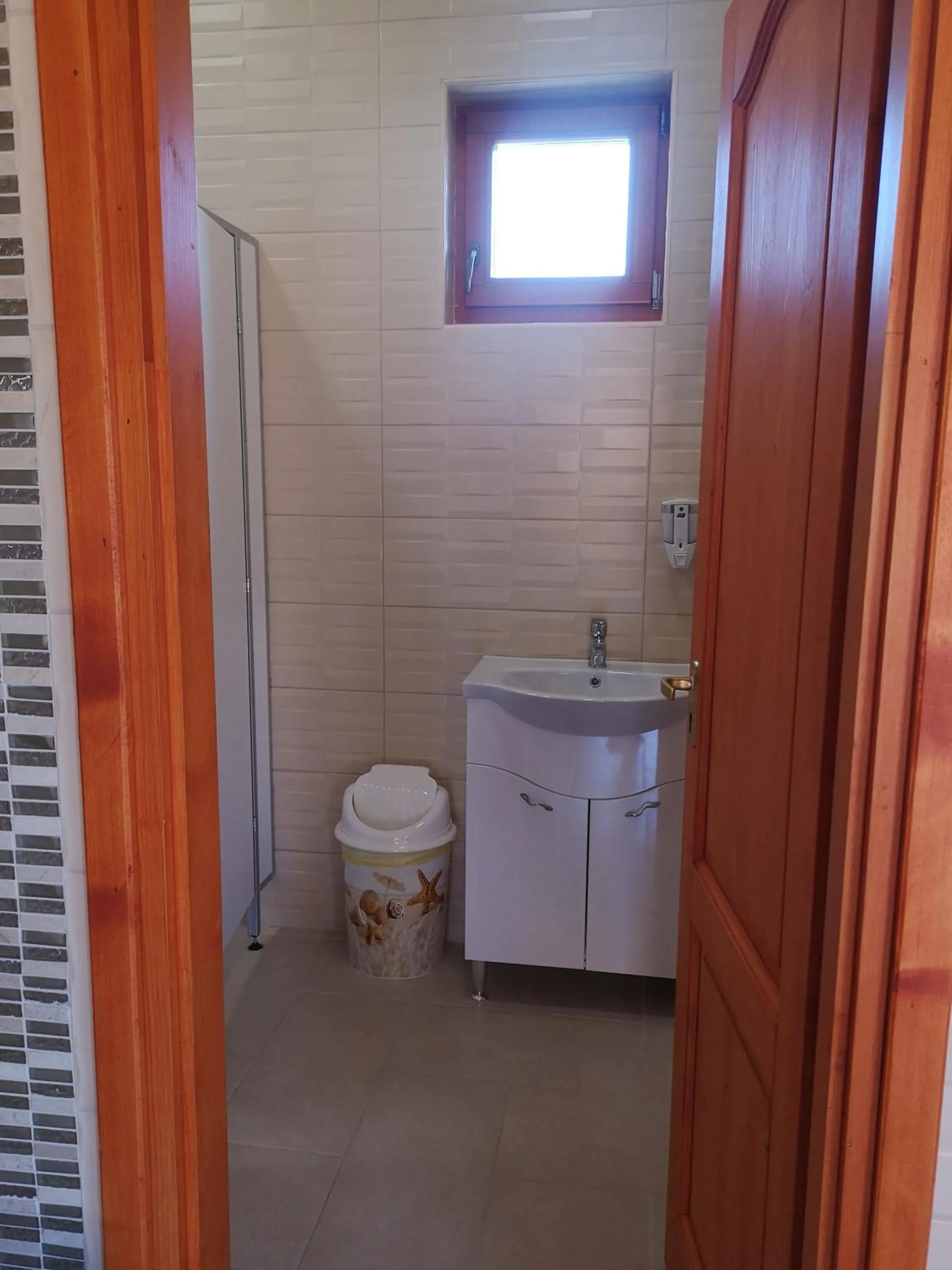Toilet in Szent István Wellness Panzió