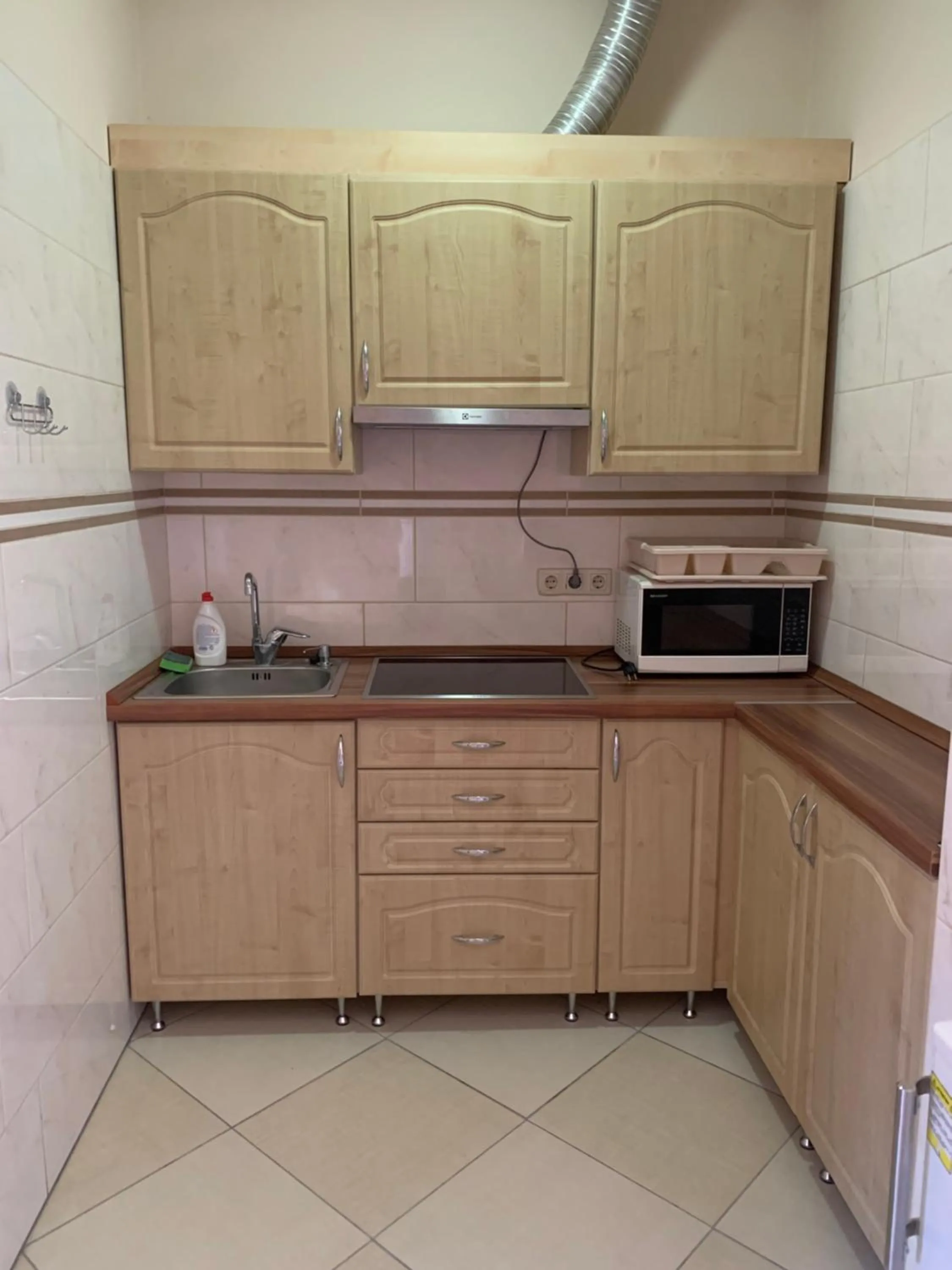 Kitchen or kitchenette in Szent István Wellness Panzió