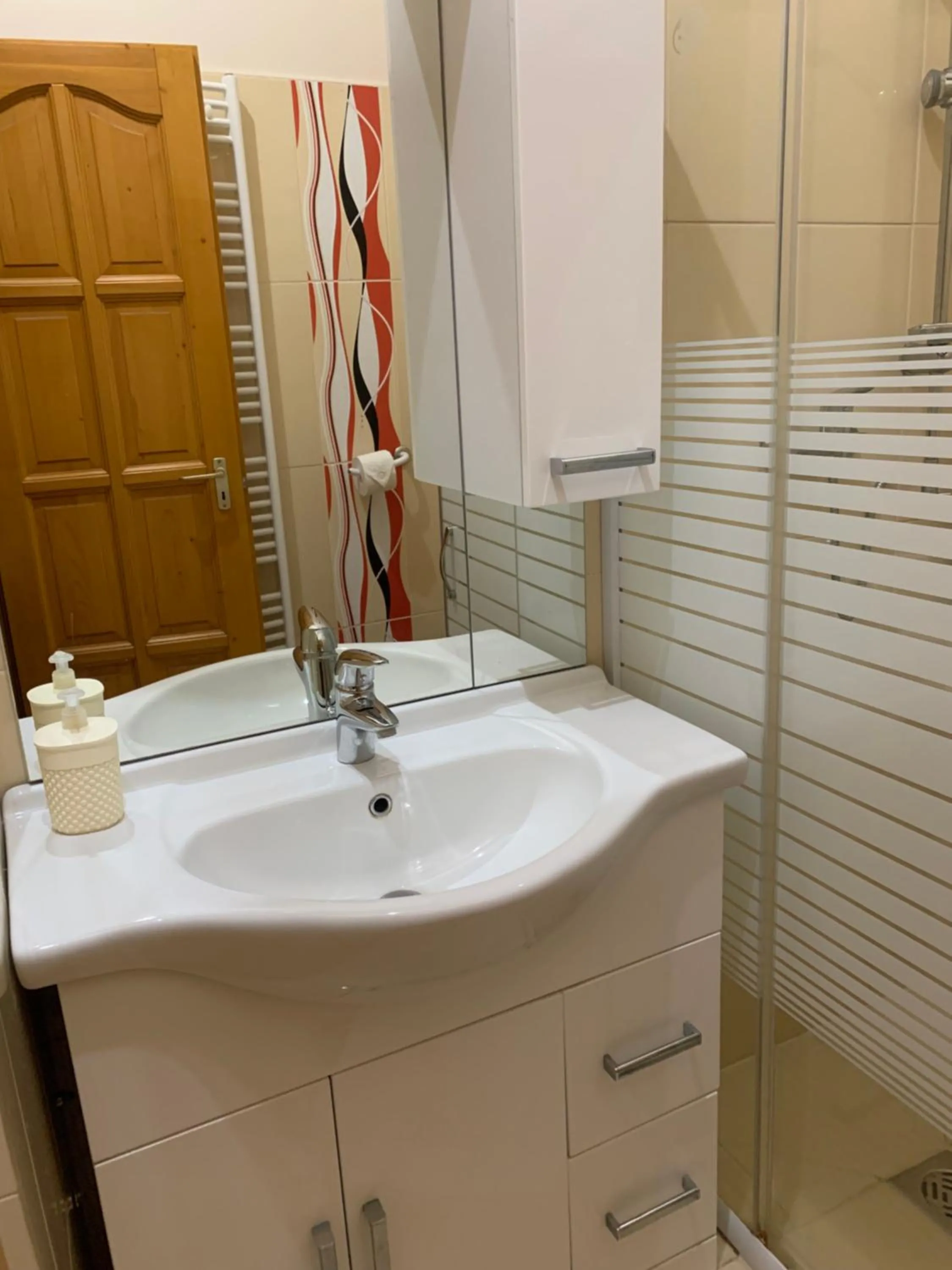 Bathroom in Szent István Wellness Panzió