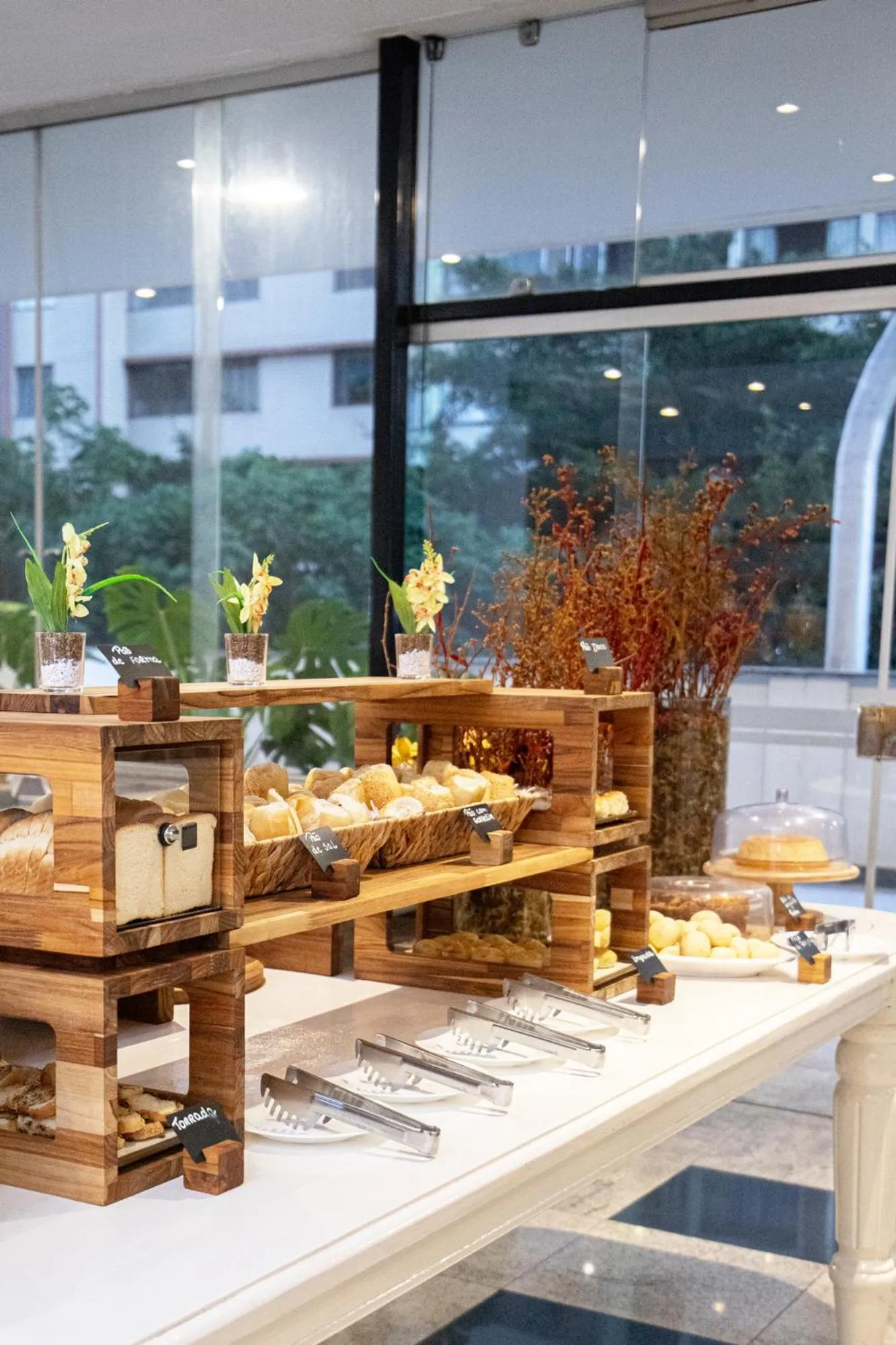 Restaurant/places to eat in Hotel BH Palace