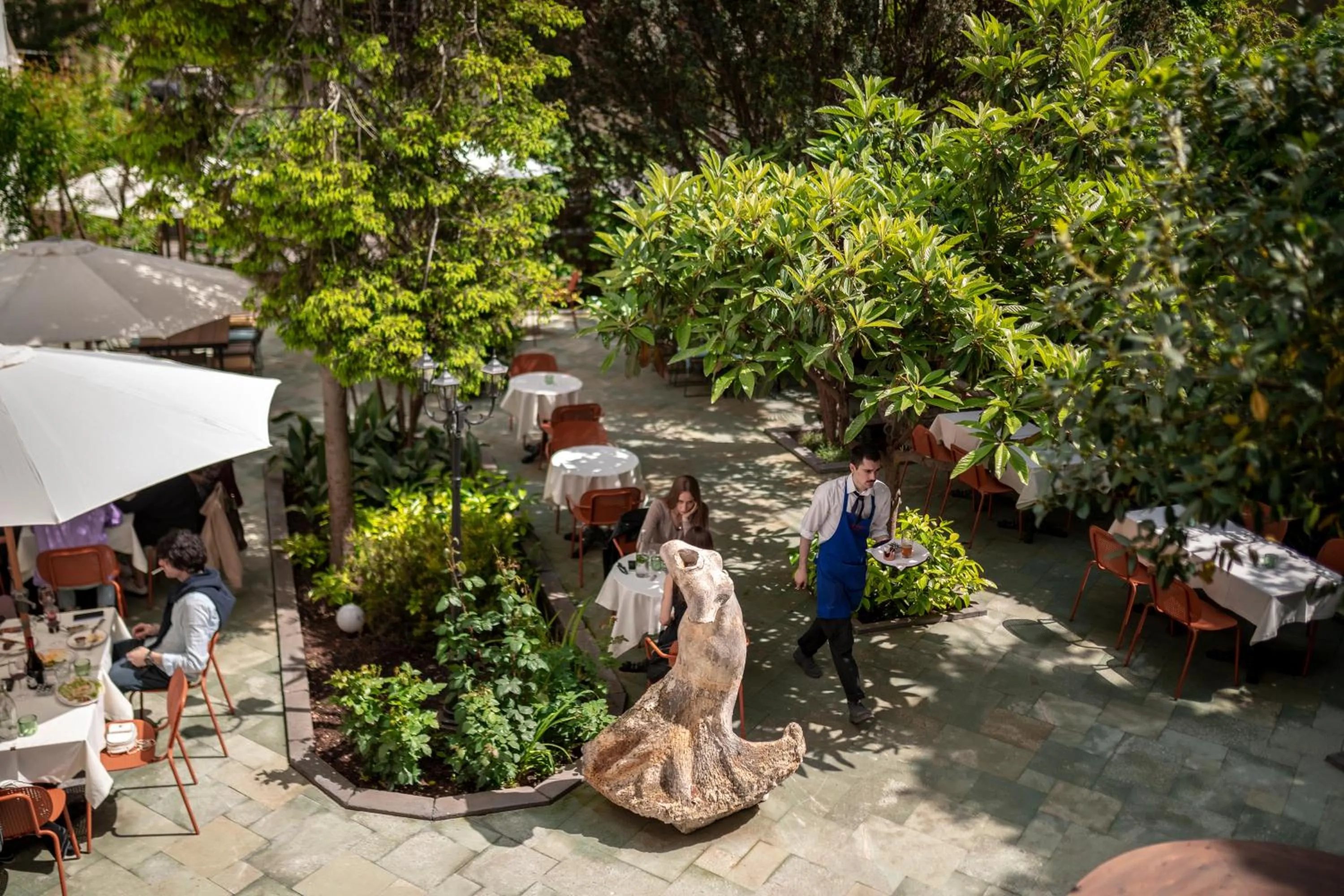 Restaurant/places to eat in Artizan - Design Hotel