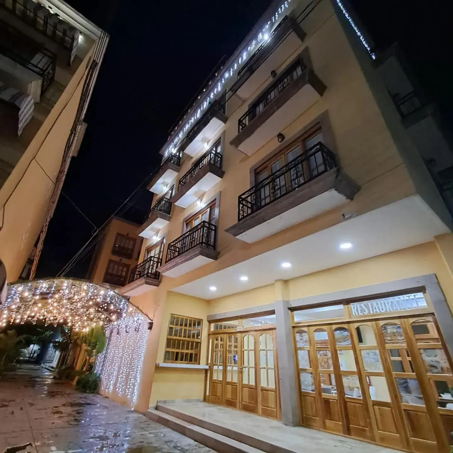 Cancun International Suites Cancun International Suites