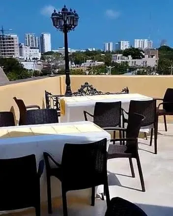 Cancun International Suites