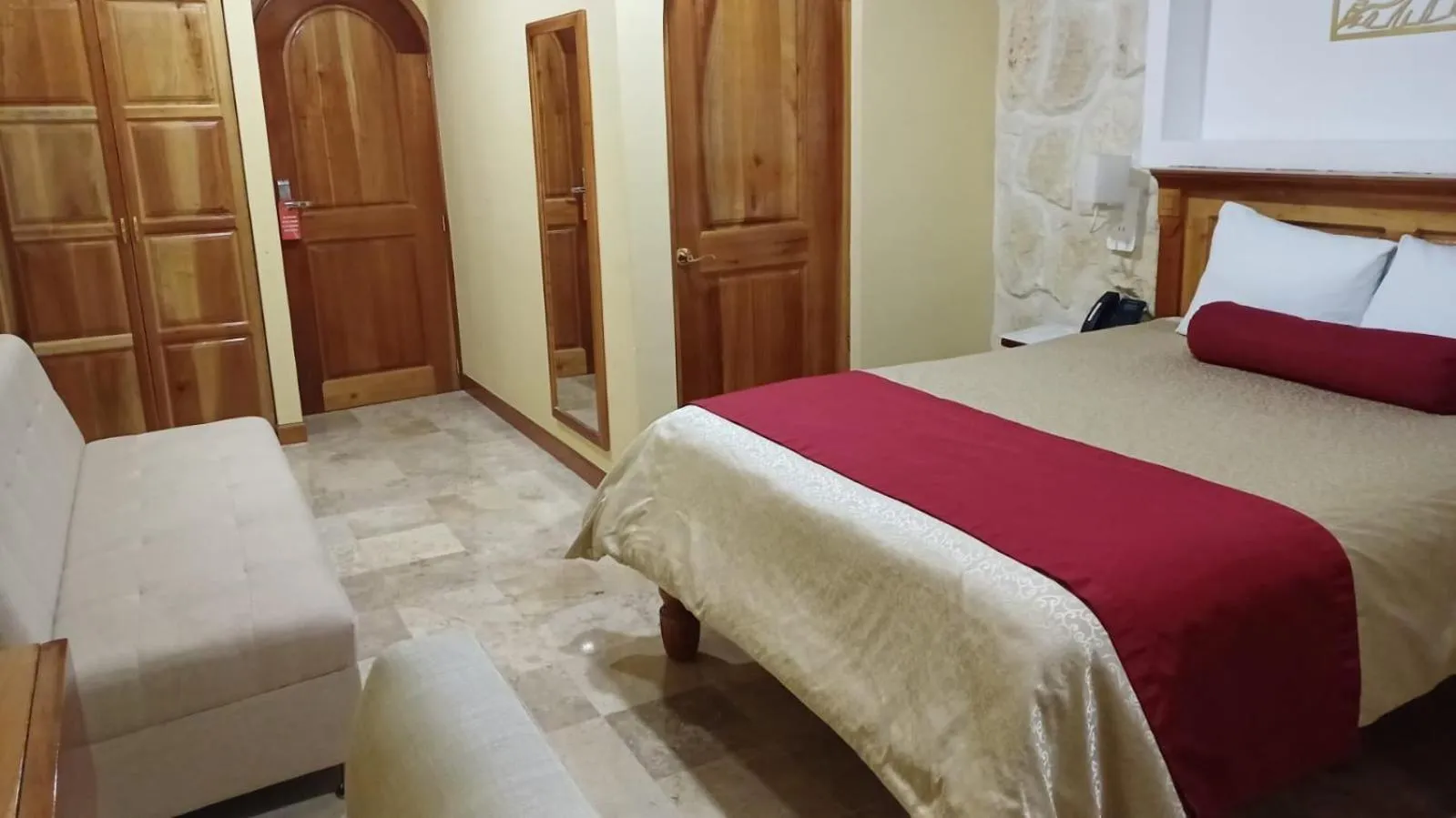 Bed in Cancun International Suites